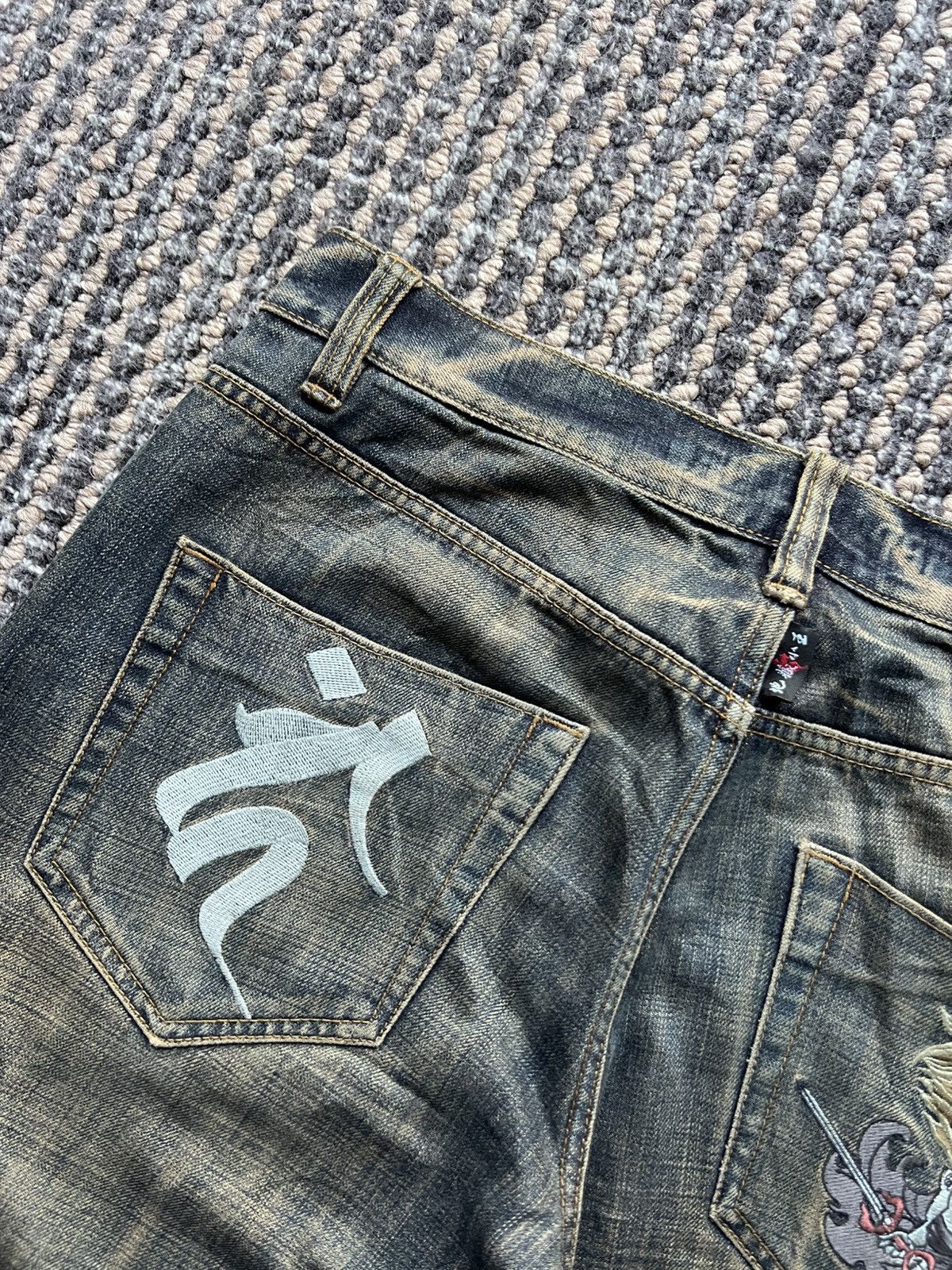 Japanese Brand 00’s Nippon Blue Embroided Washed Archive Baggy Jeans Y2K Size US 34 / EU 50 - 4 Thumbnail