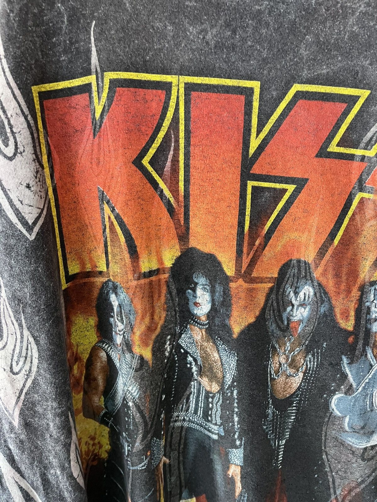 Band Tees VINTAGE 1996 KISS FLAME TSHIRT Size US L / EU 52-54 / 3 - 5 Thumbnail
