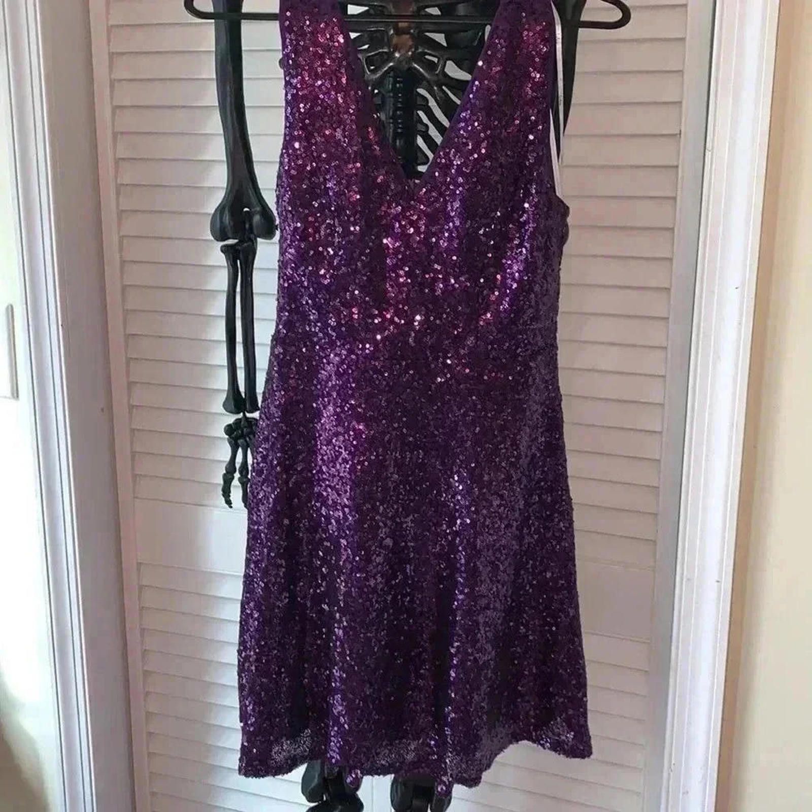 Designer Stunning Purple Sequin Dress - Perfect for Parties! Size S / US 4 / IT 40 - 3 Thumbnail