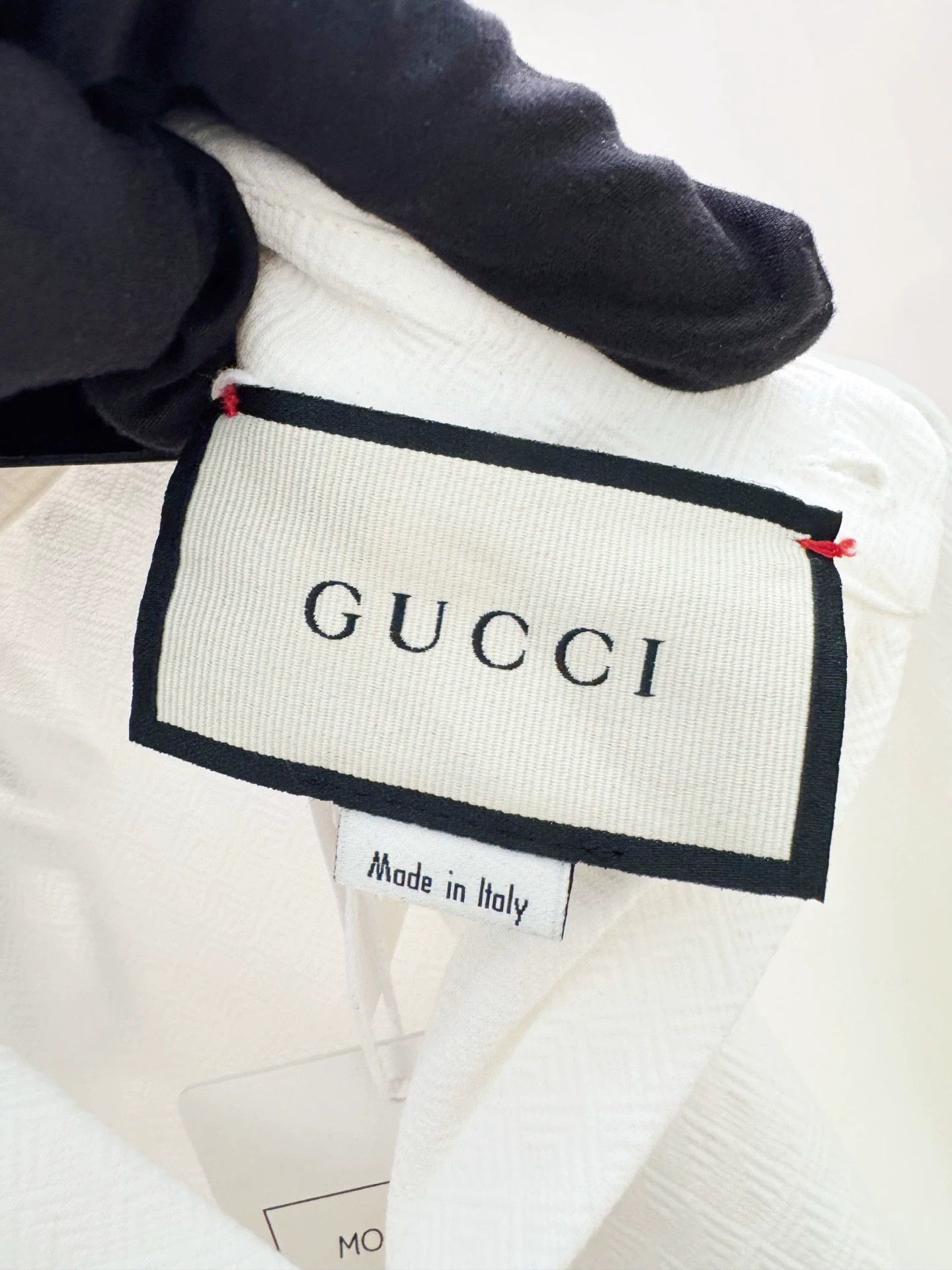 Gucci Gucci White Lapel Bow Young Shirt 40 Stained Used Size S / US 4 / IT 40 - 5 Thumbnail