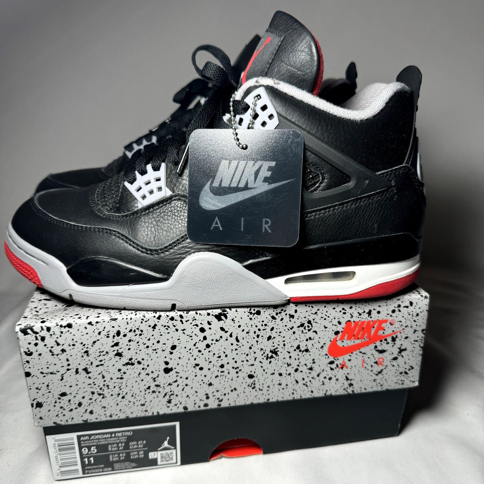 28センチAir Jordan 4 Retro ブレッド 28センチAir Jordan 4 Retro ブレッド 28センチAir Jordan 4 Retro