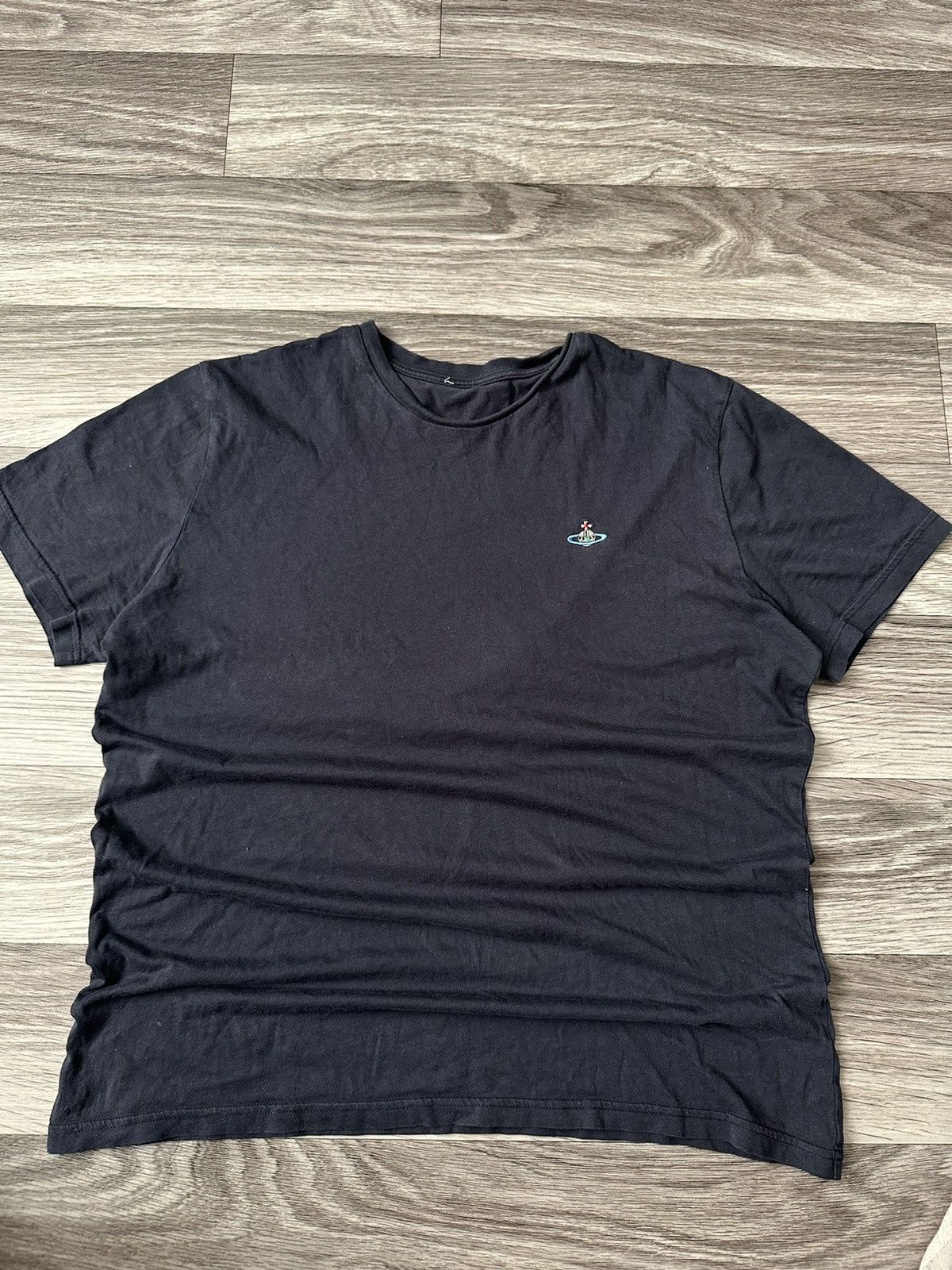 Vivienne Westwood Vivienne Westwood Blue Y2K t shirt small logo hype size M Size US M / EU 48-50 / 2 - 1 Thumbnail