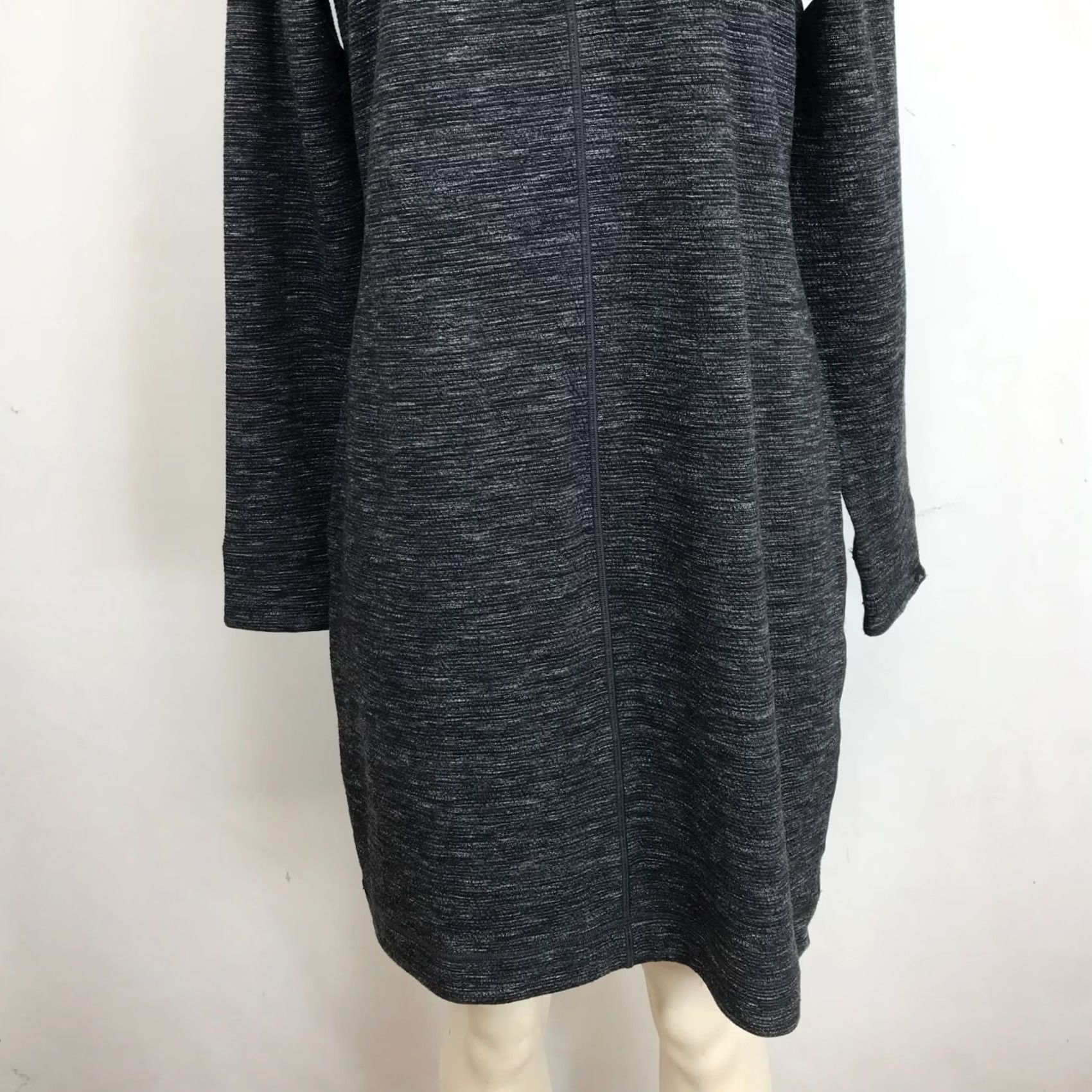 Tommy Bahama TOMMY BAHAMA Women's Small Black/Gray Long Sleeve 1/4 Zip Reversible Sweater Dress Size S / US 4 / IT 40 - 3 Thumbnail