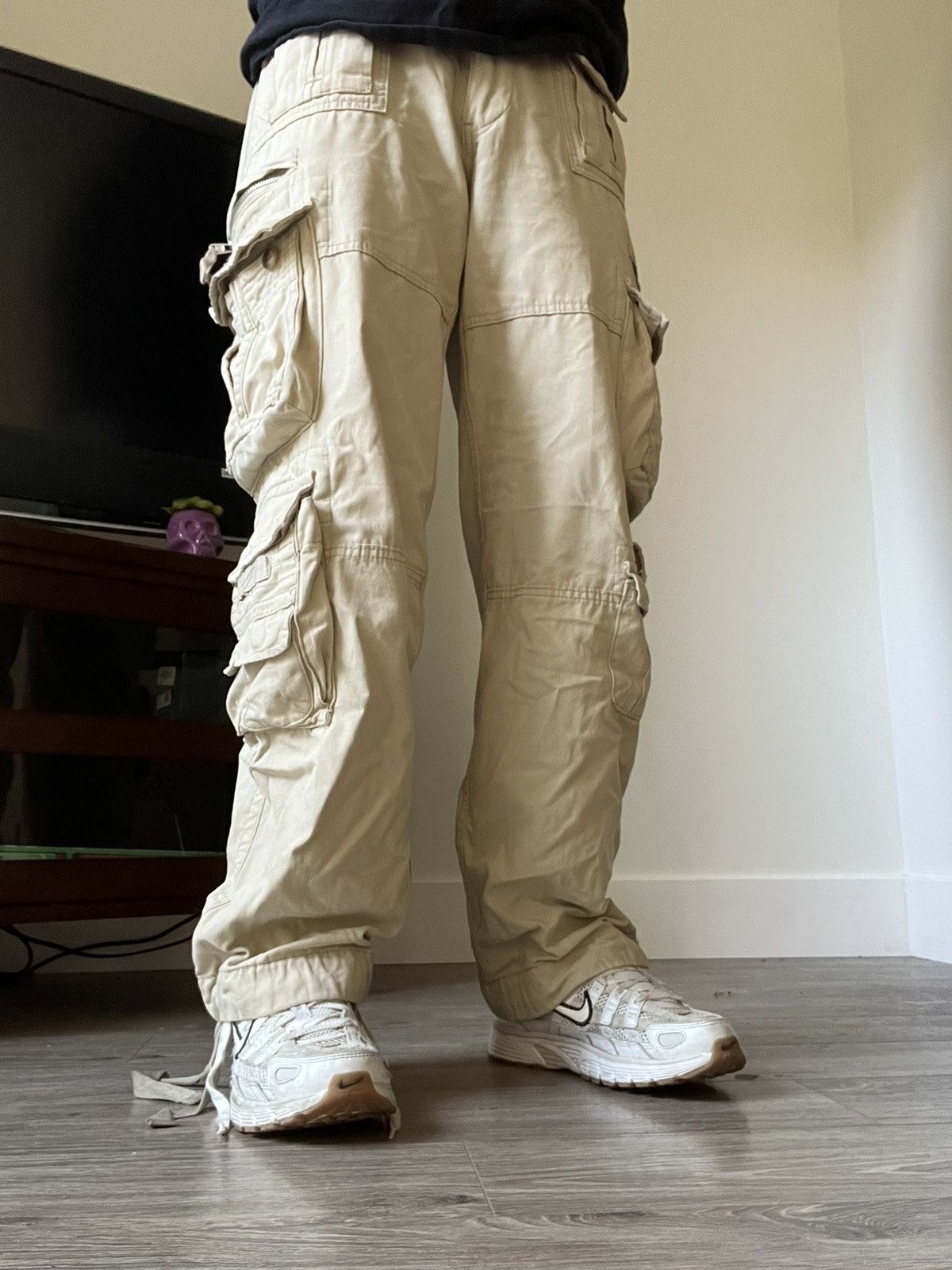 Other Multi Pocket Baggy Cargos Size US 31 - 1 Thumbnail