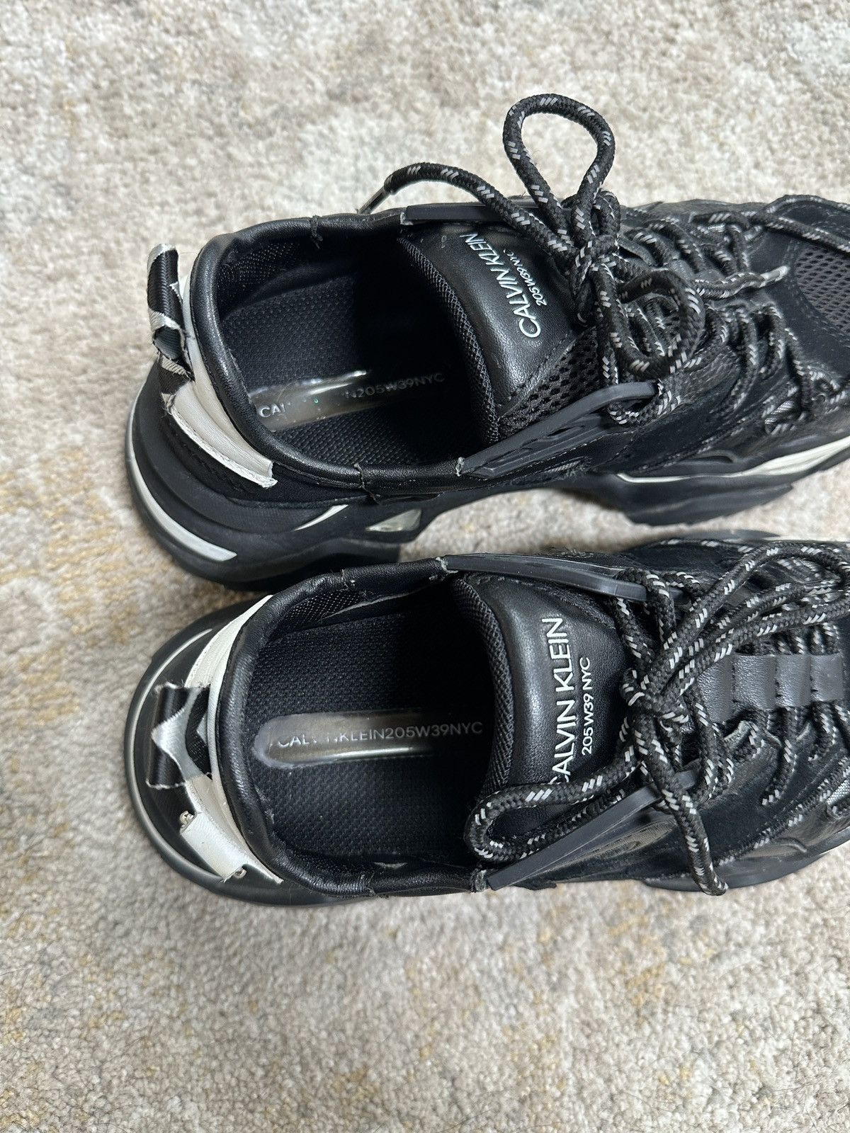 Calvin Klein 205W39NYC Calvin Klein 205W39NYC Leather Sneakers Size US 8 / EU 41 - 7 Thumbnail