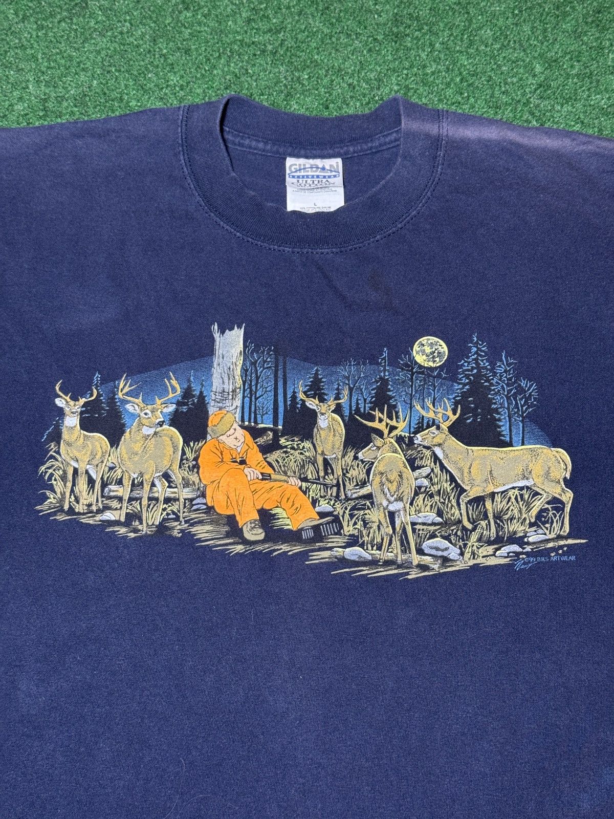 Gildan × Vintage Y2K Deer Animal Print Funny Sleeping Hunter Graphic T Shirt Size US L / EU 52-54 / 3 - 2 Thumbnail
