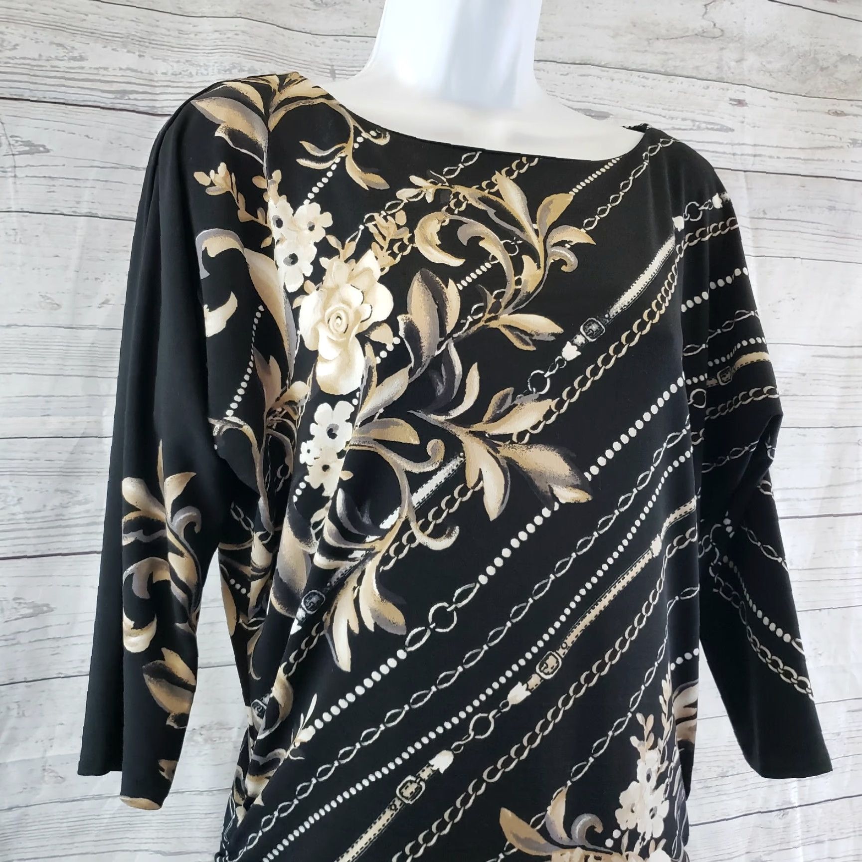 White House Black Market White House Black Market Womens Blouse Sz XS Floral Dolman Sleeve Boat Neck Top 3/4 Sleeve Black Tan Floral XS Womens Blouse Size XS / US 0-2 / IT 36-38 - 3 Thumbnail