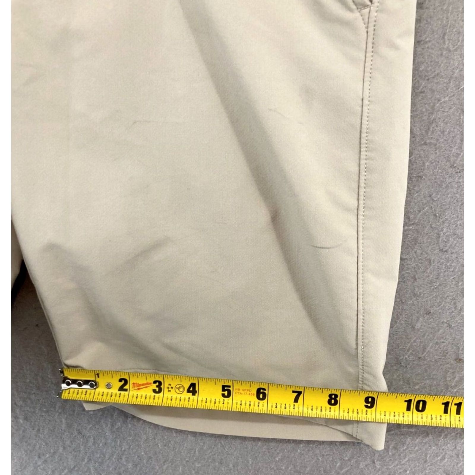 Under Armour Under Armour Shorts 30 Beige Outdoor Relaxed Size US 30 / EU 46 - 5 Thumbnail