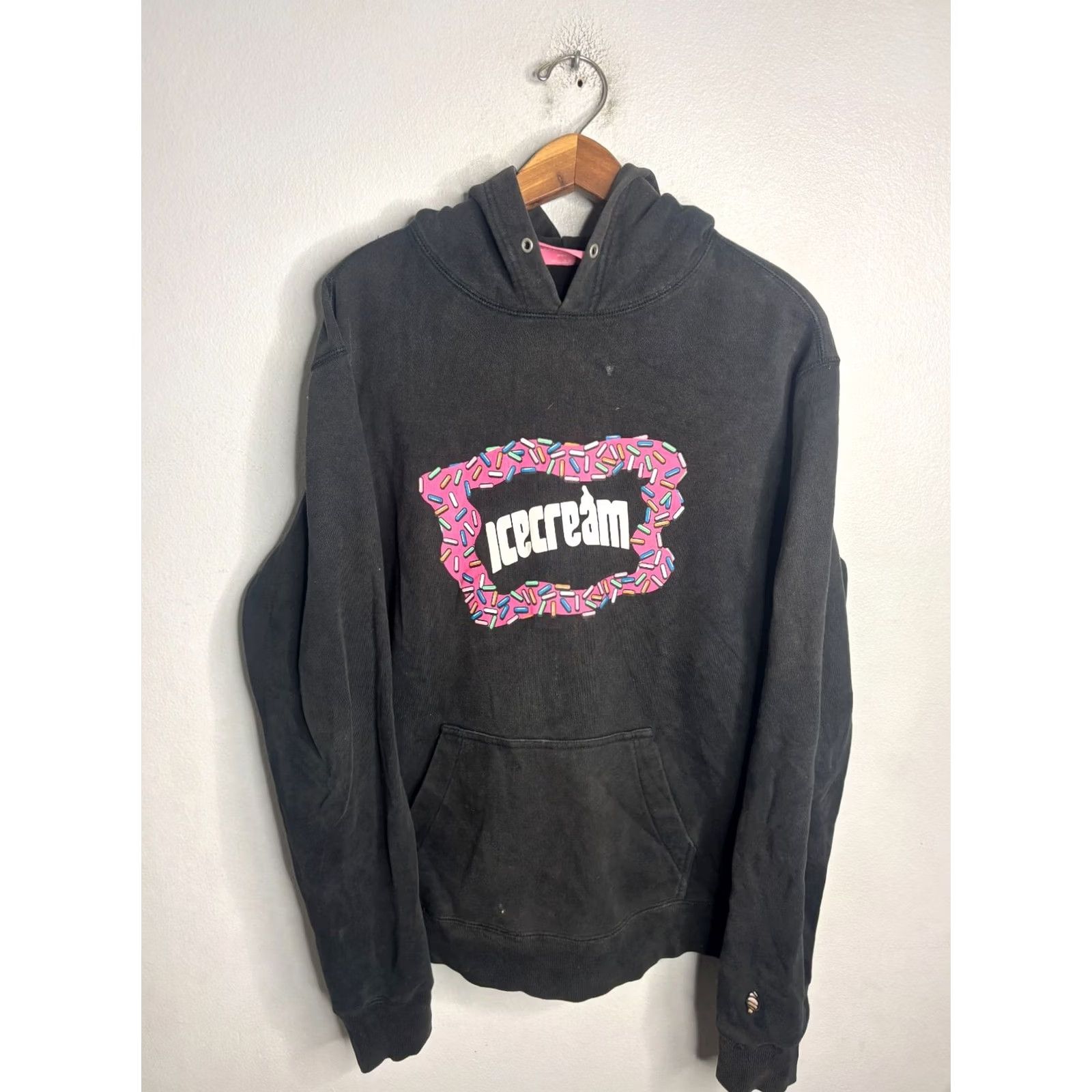 Vintage Vintage Ice Cream Pullover Hoodie Sweater Mens M Black 5982 Size US M / EU 48-50 / 2 - 2 Thumbnail