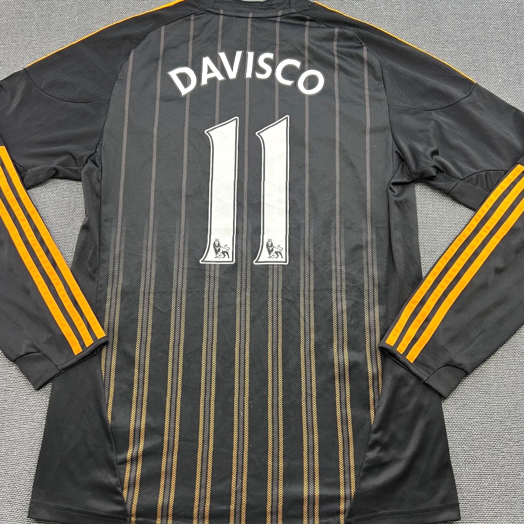 Adidas adidas Chelsea 2010 2011 Away Football Jersey Mens Medium Long Sleeve Adult Black T-Shirt Sports Football Moisture Wicking Quick Dry Men Size US M / EU 48-50 / 2 - 4 Thumbnail