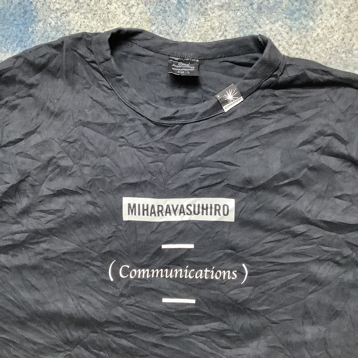 GU × Maison MIHARA YASUHIRO MIHARAYASUHIRO X GU “COMMUNICATION” OVERSIZE T SHIRT Size US L / EU 52-54 / 3 - 2 Thumbnail