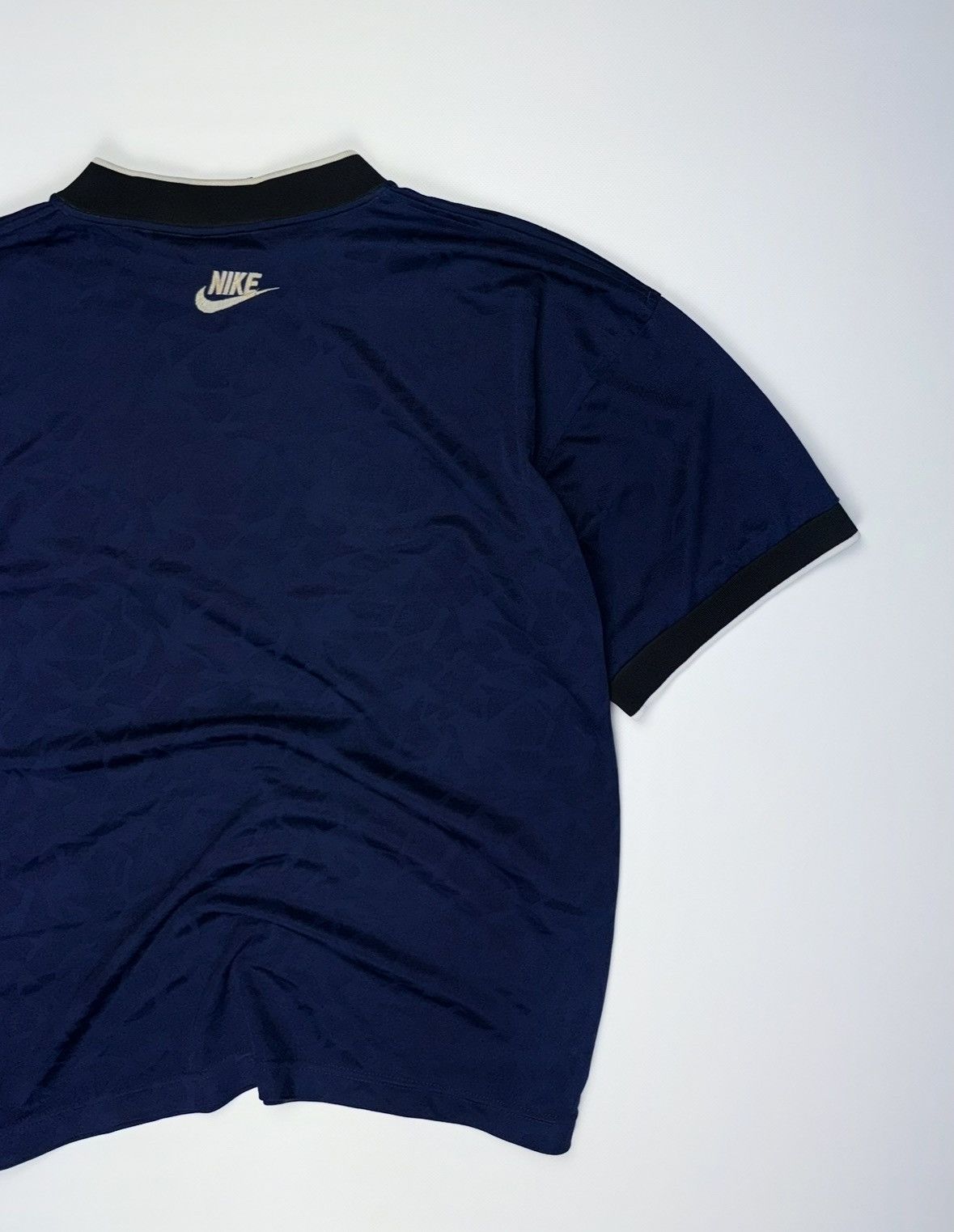 Nike Vintage Nike Navy Blue V-Neck Jersey Tee - Big Logo Rare 9S Size US XL / EU 56 / 4 - 5 Thumbnail