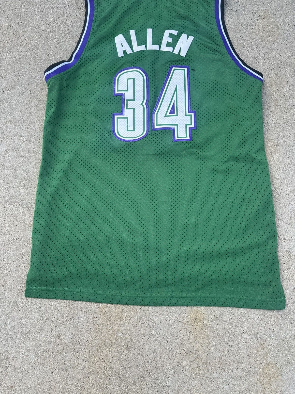 Mitchell & Ness 96/97 Mitchell & Ness Bucks Hardwood Classics Jersey Size US M / EU 48-50 / 2 - 8 Thumbnail