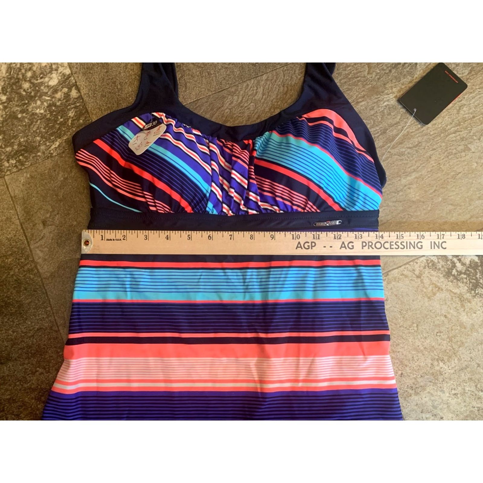 ZeroXposur NWT Zeroxposur Tank SwimSuit Top Sz 14 Striped Black Blue Quick Dry UPF 2292 Size XL / US 12-14 / IT 48-50 - 6 Thumbnail