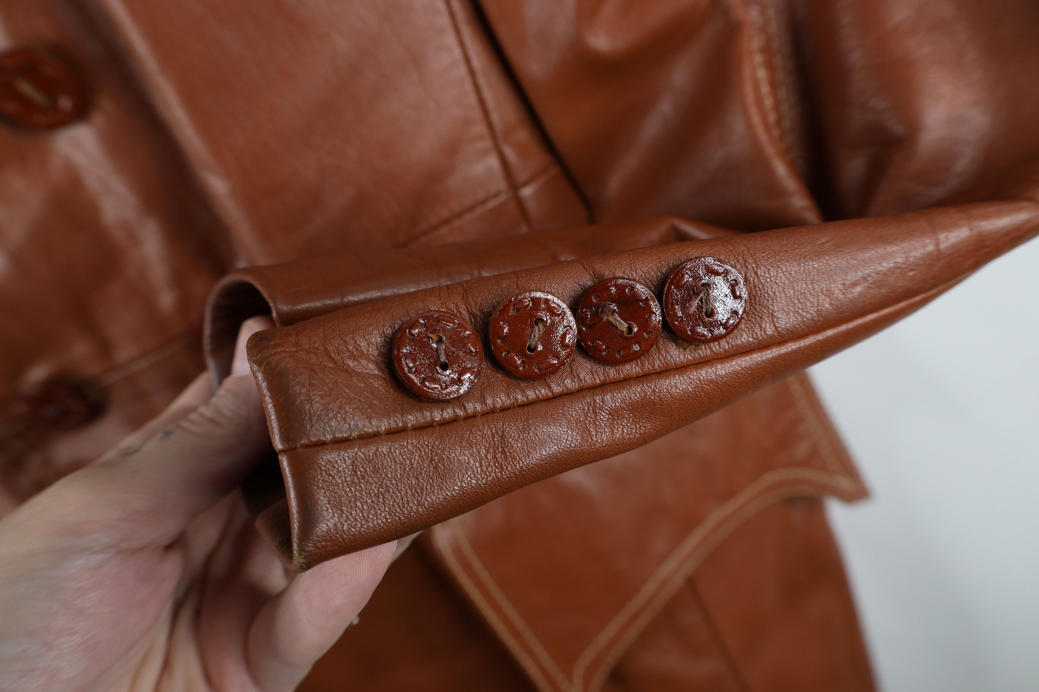 Vintage Vintage 60s 70s Streetwear Trim Leather Trench Coat Jacket Size US XL / EU 56 / 4 - 5 Thumbnail