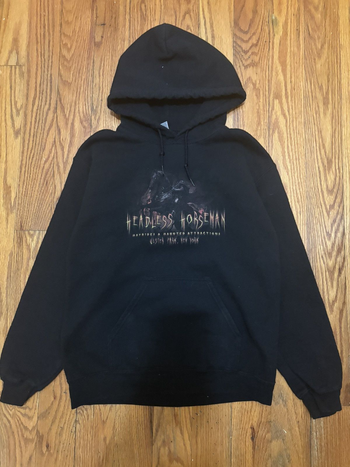 Gildan Darkest offering hoodie Size US S / EU 44-46 / 1 - 3 Thumbnail