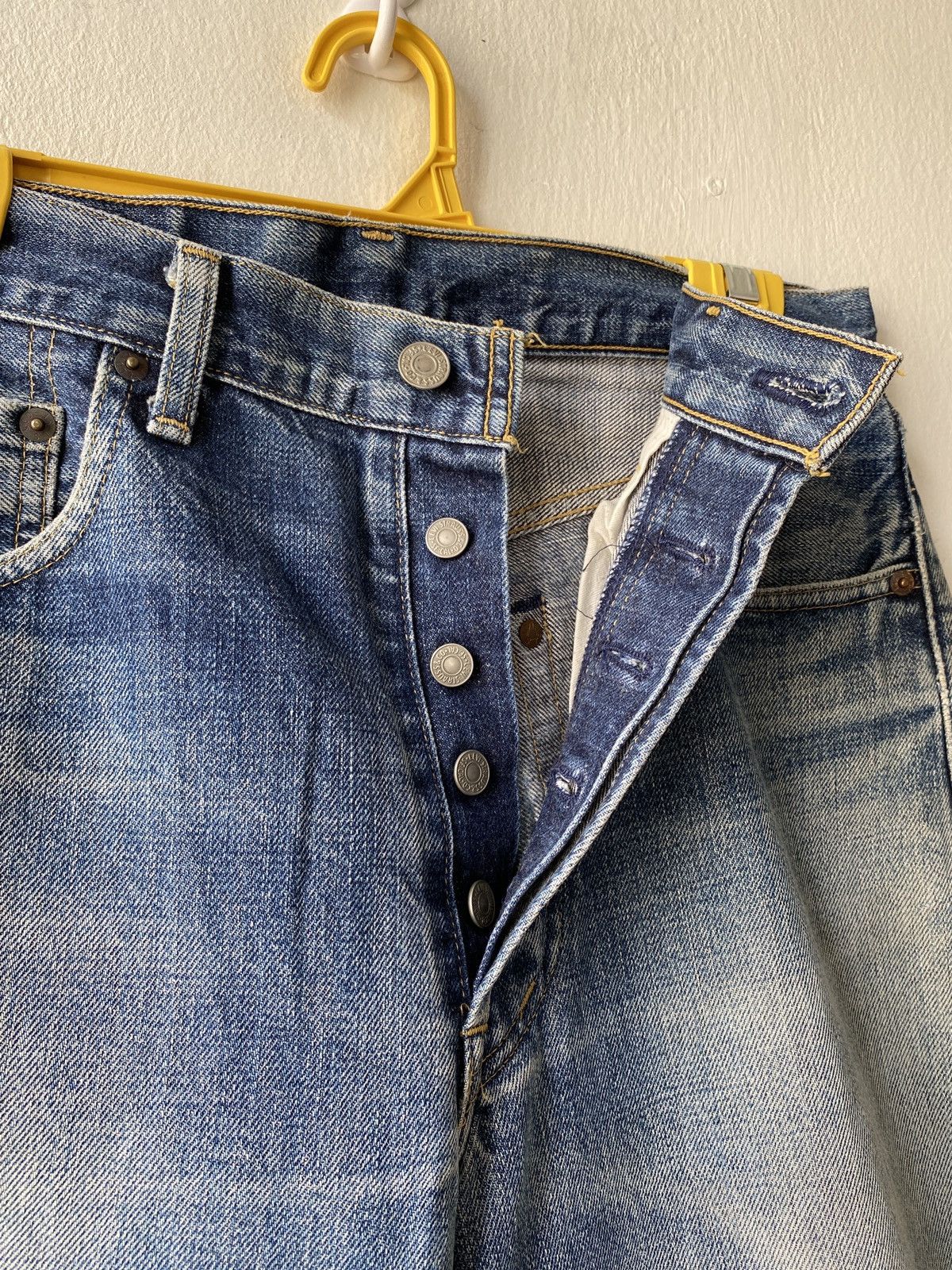 Levi's Vintage 90s Levi’s 503B Selvedge Distressed Denim Size US 29 - 10 Thumbnail