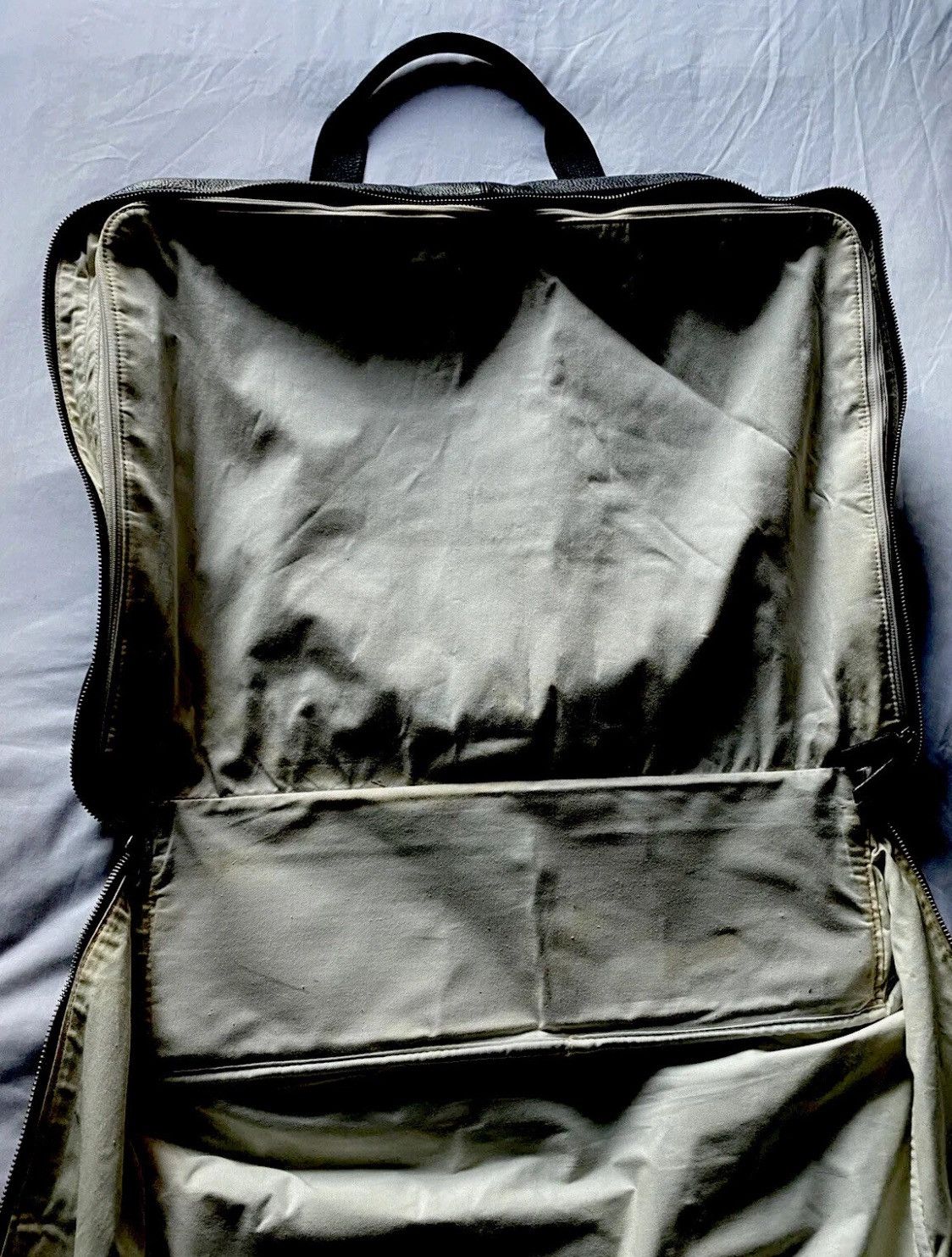 Hugo Boss Hugo Boss Travel leather bag Size 46 - 8 Thumbnail