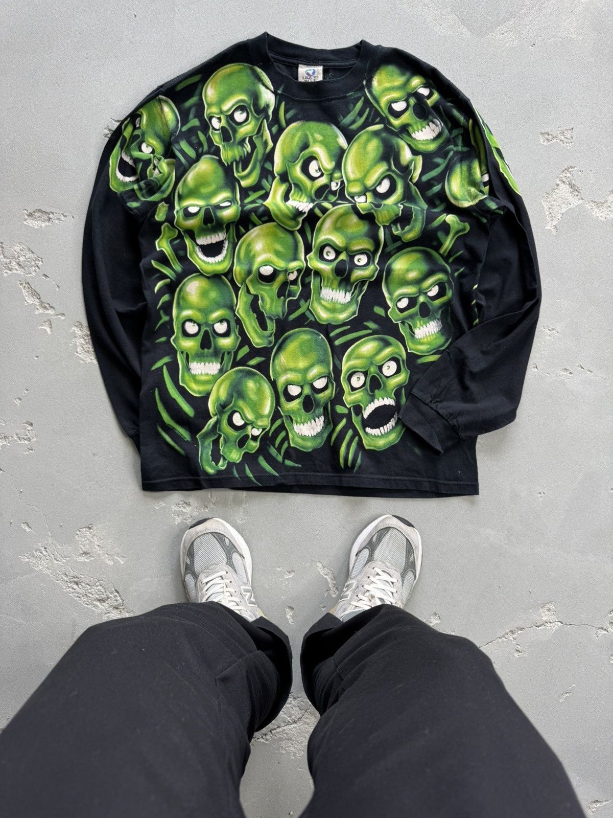 Vintage Liquid blue skull piles 2001 all over print Long