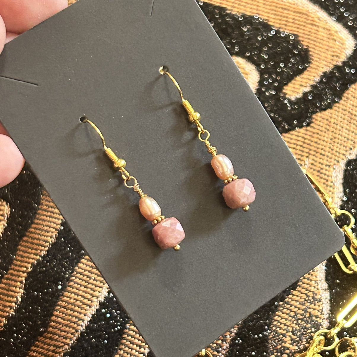 Handmade Handcrafted faceted square cut rhodonite genuine pearl set Size ONE SIZE - 8 Thumbnail