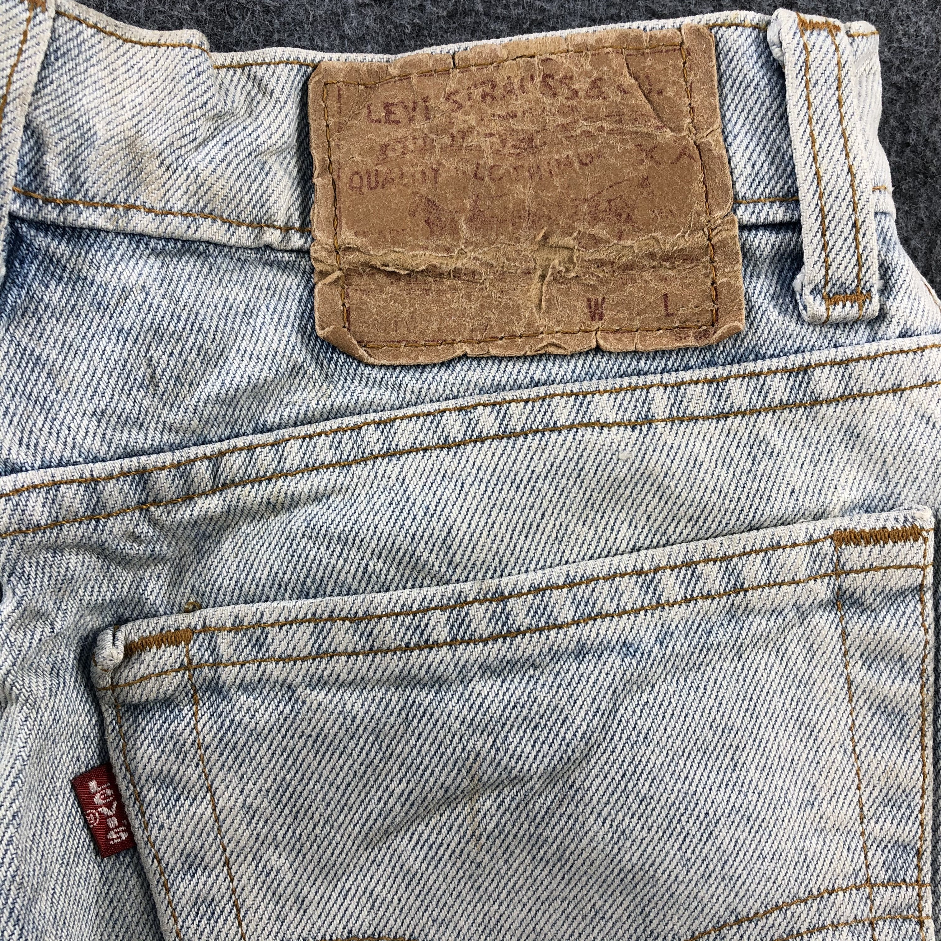 Levi's × Vintage Vintage Light Wash Levis Jeans-JM1946 Size US 28 / EU 44 - 6 Thumbnail