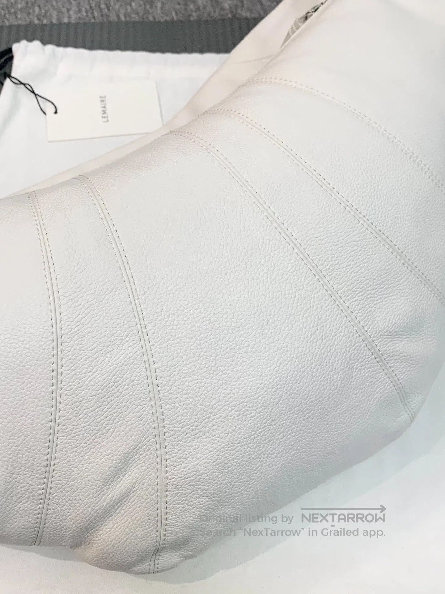 Lemaire Lemaire Large White Cowhide Croissant Bag. Size ONE SIZE - 5 Thumbnail