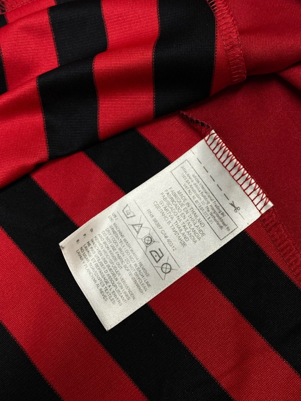 Adidas Adidas AC Milan 2011/12 Football Shirt Soccer Jersey Size US S / EU 44-46 / 1 - 18 Thumbnail