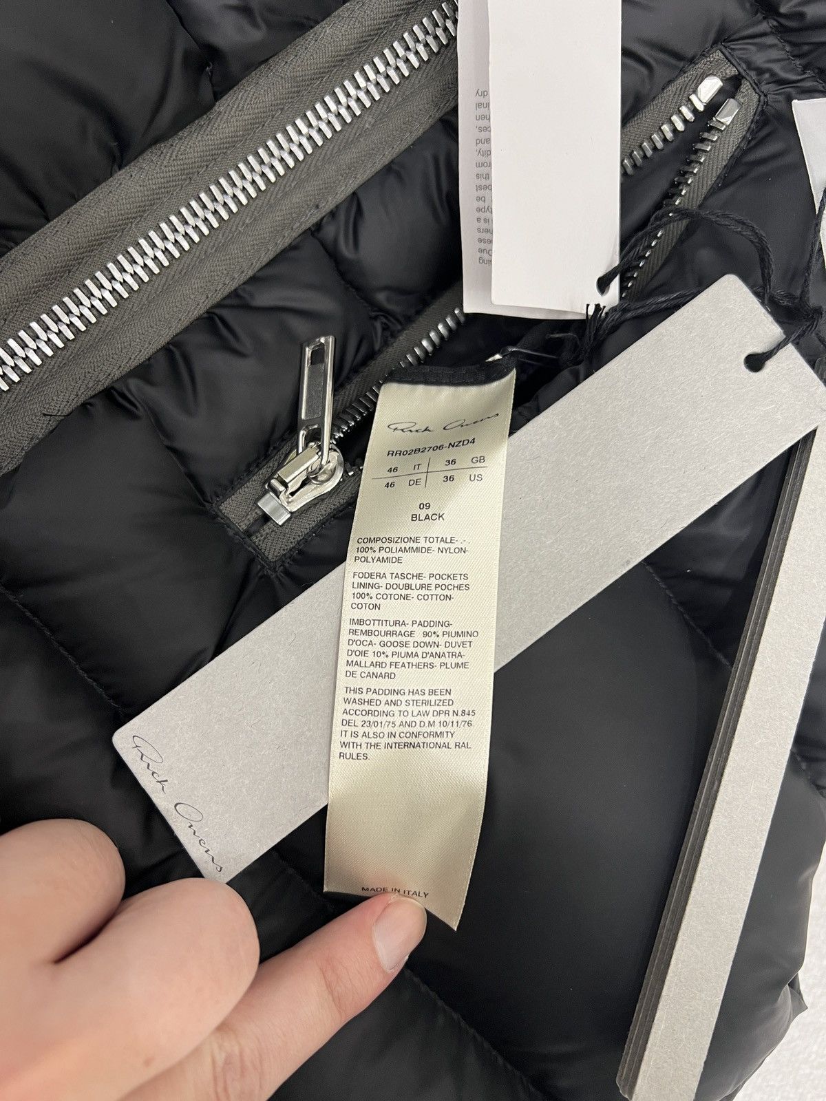 Rick Owens Rick Owens AW22 Strobe Gimp Puffer Vest Size US S / EU 44-46 / 1 - 7 Thumbnail