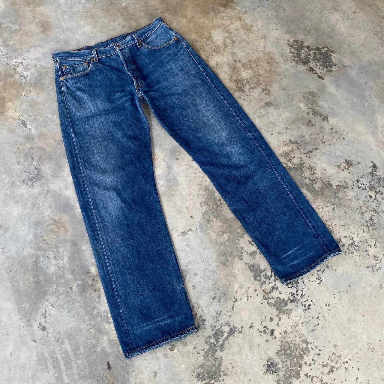 Levi's Vintage Clothing W34X31 VTG LEVIS 501 1999 DISTRESSED DENIM Size US 34 / EU 50 - 6 Thumbnail