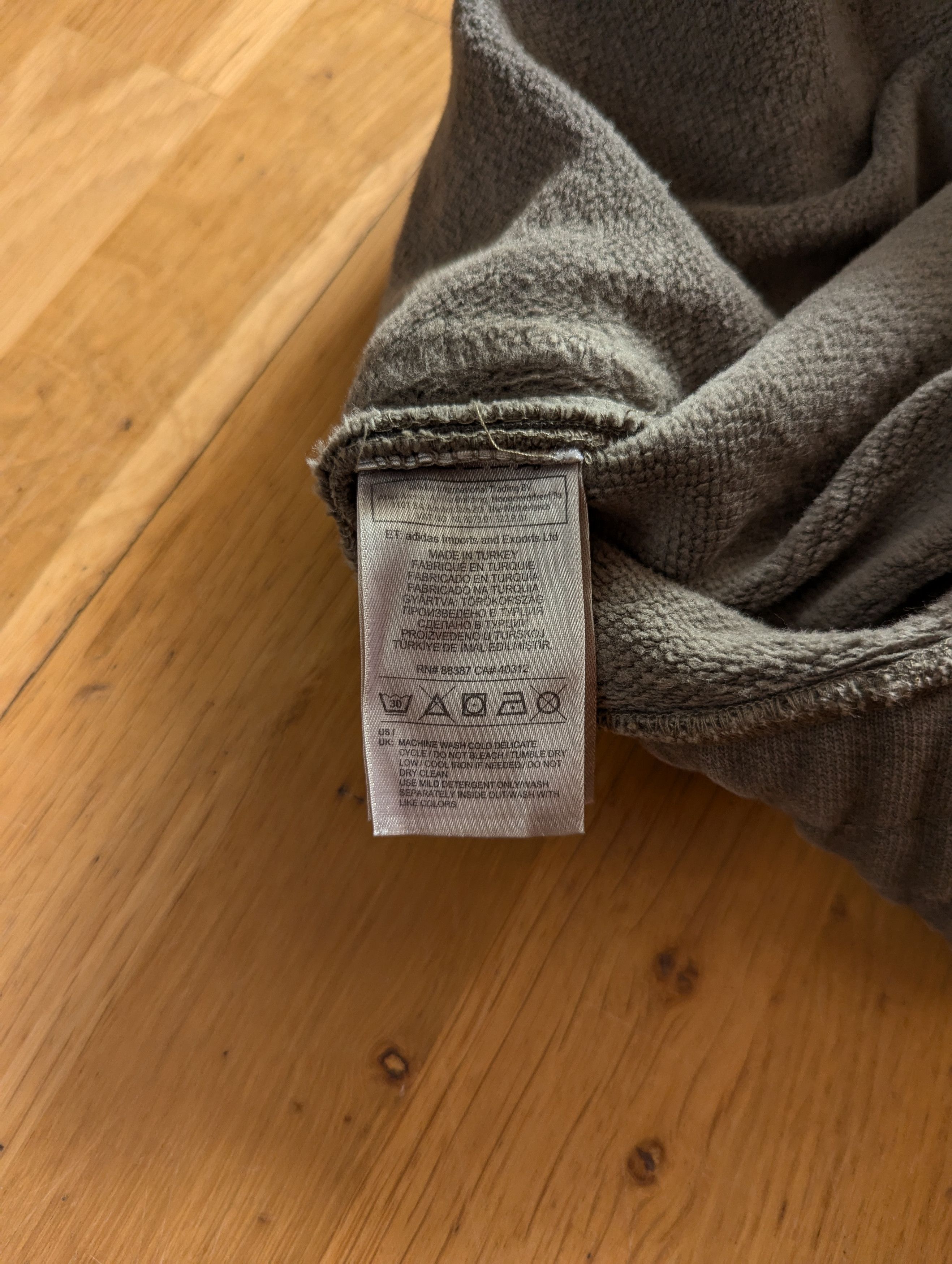 Yeezy Adidas Yeezy Season 1 Kanye Sweatpants Pants Size US 33 - 11 Thumbnail