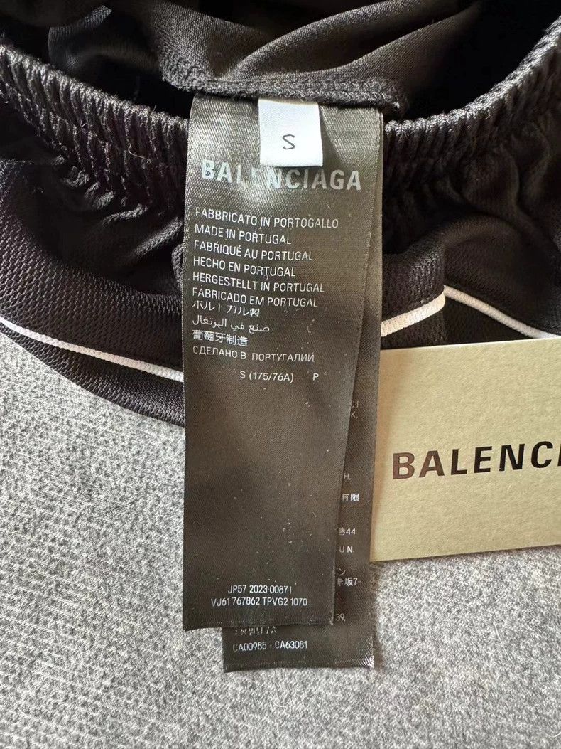 Balenciaga Balenciaga size S 3B Sports Manchester United Rainbow foot Size US 27 - 4 Thumbnail