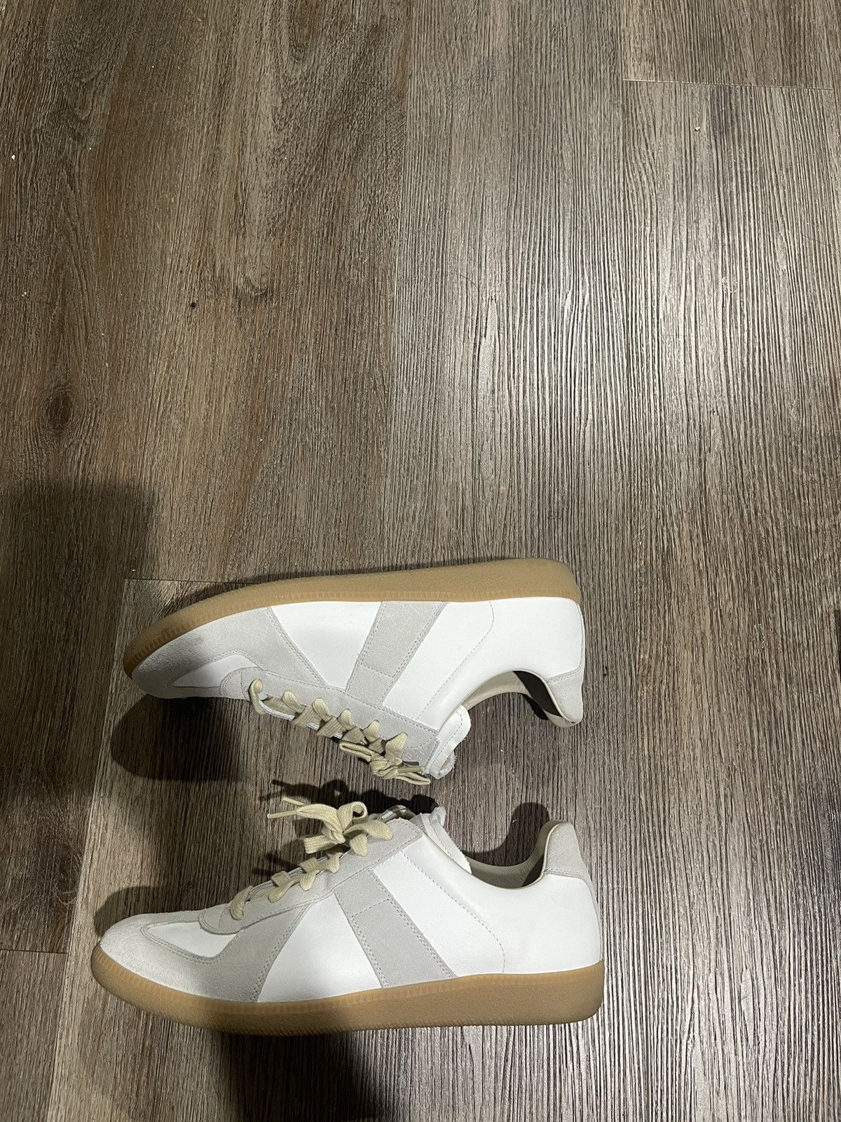 Maison Margiela gats white and grey (ivory)