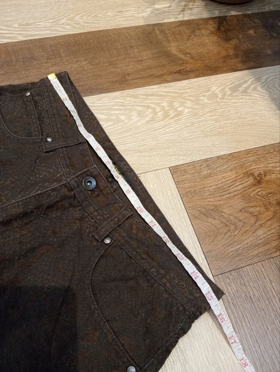 If Six Was Nine PAZZO DENIM STORE JAPAN SNAKE DESIGN JEANS SIZE S Size US 31 - 14 Thumbnail