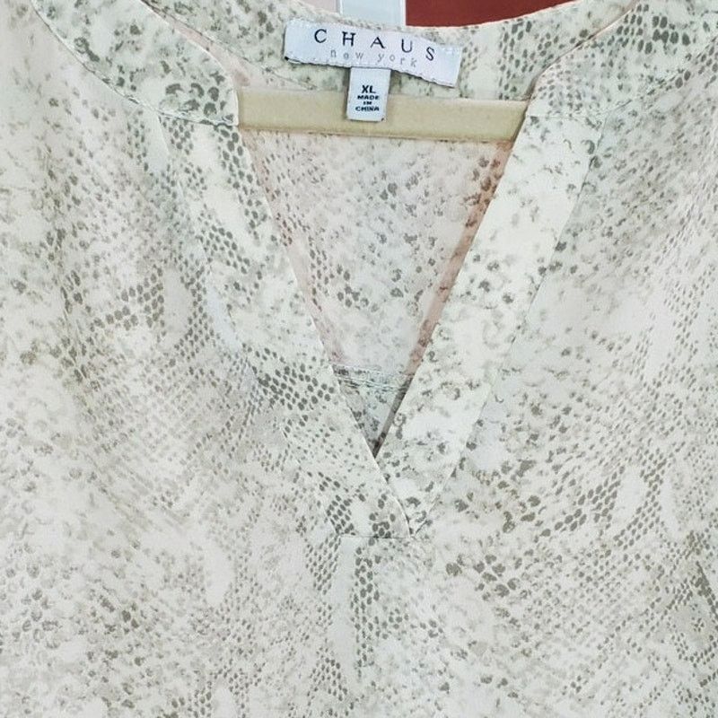 Other Chaus Gray Snake Print Roll Tab Blouse XL Size XL / US 12-14 / IT 48-50 - 3 Thumbnail