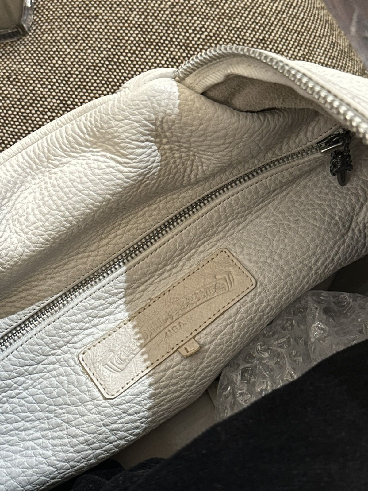 Chrome Hearts CHROME HEARTS XXXL WHITE FLUR DUFFLE Size ONE SIZE - 8 Thumbnail