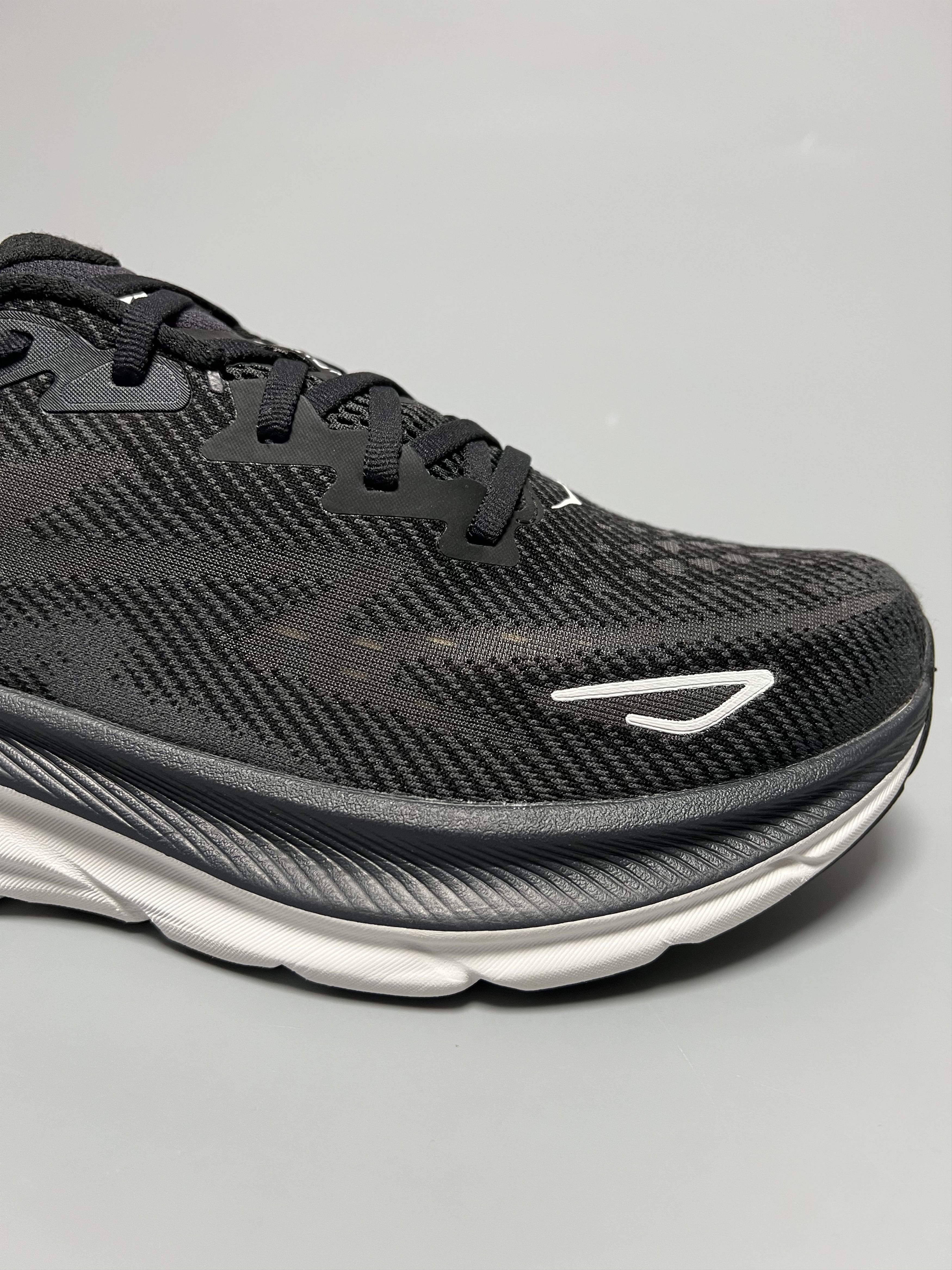 Hoka 9D Hoka One One Clifton 9 Men's Running Shoes Walking Gym Size US 9 / EU 42 - 13 Thumbnail