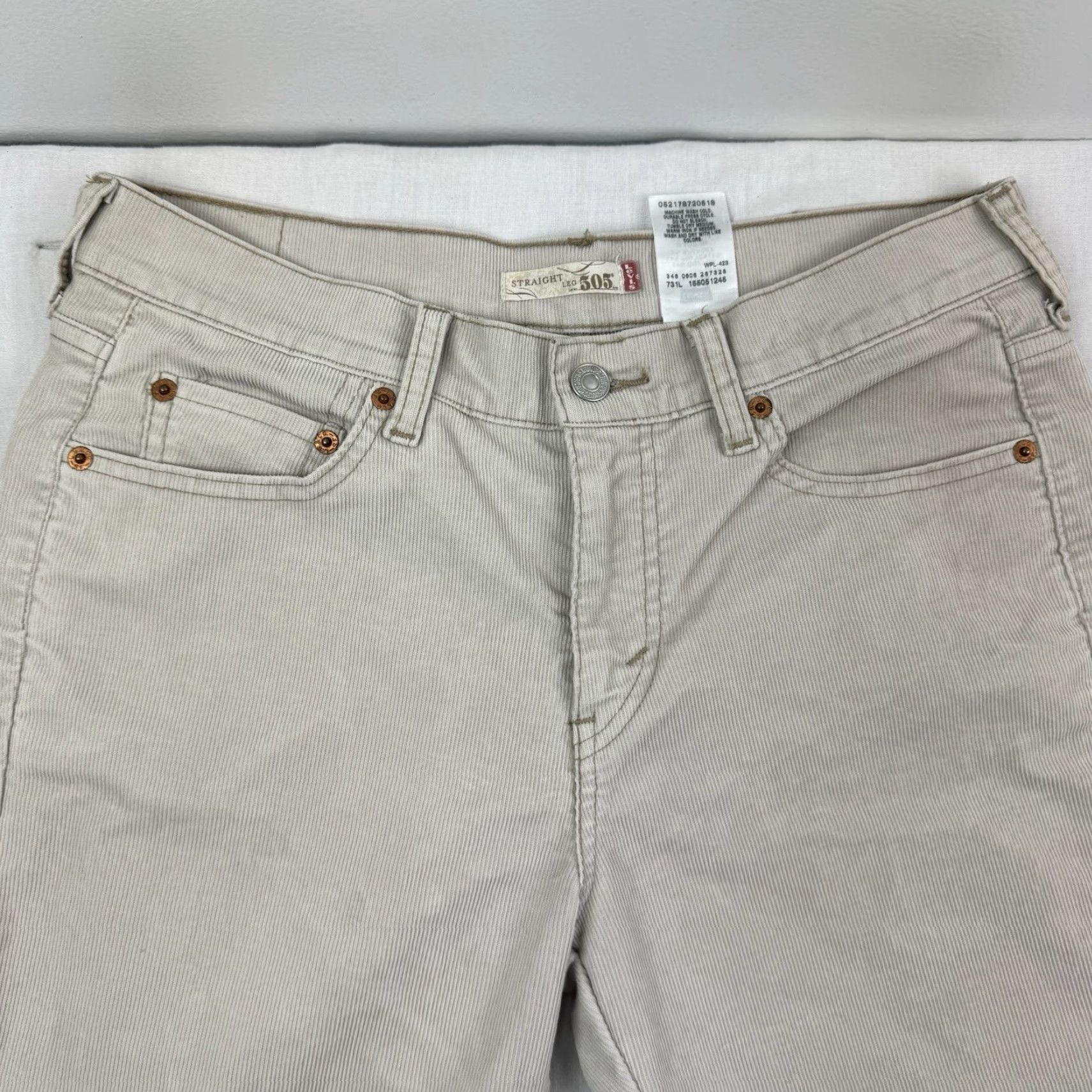 Levi's VINTAGE Levi's 505 Corduroy Pants Womens 6M Khaki Straight Leg Y2K 2000s Size 28" / US 6 / IT 42 - 3 Thumbnail