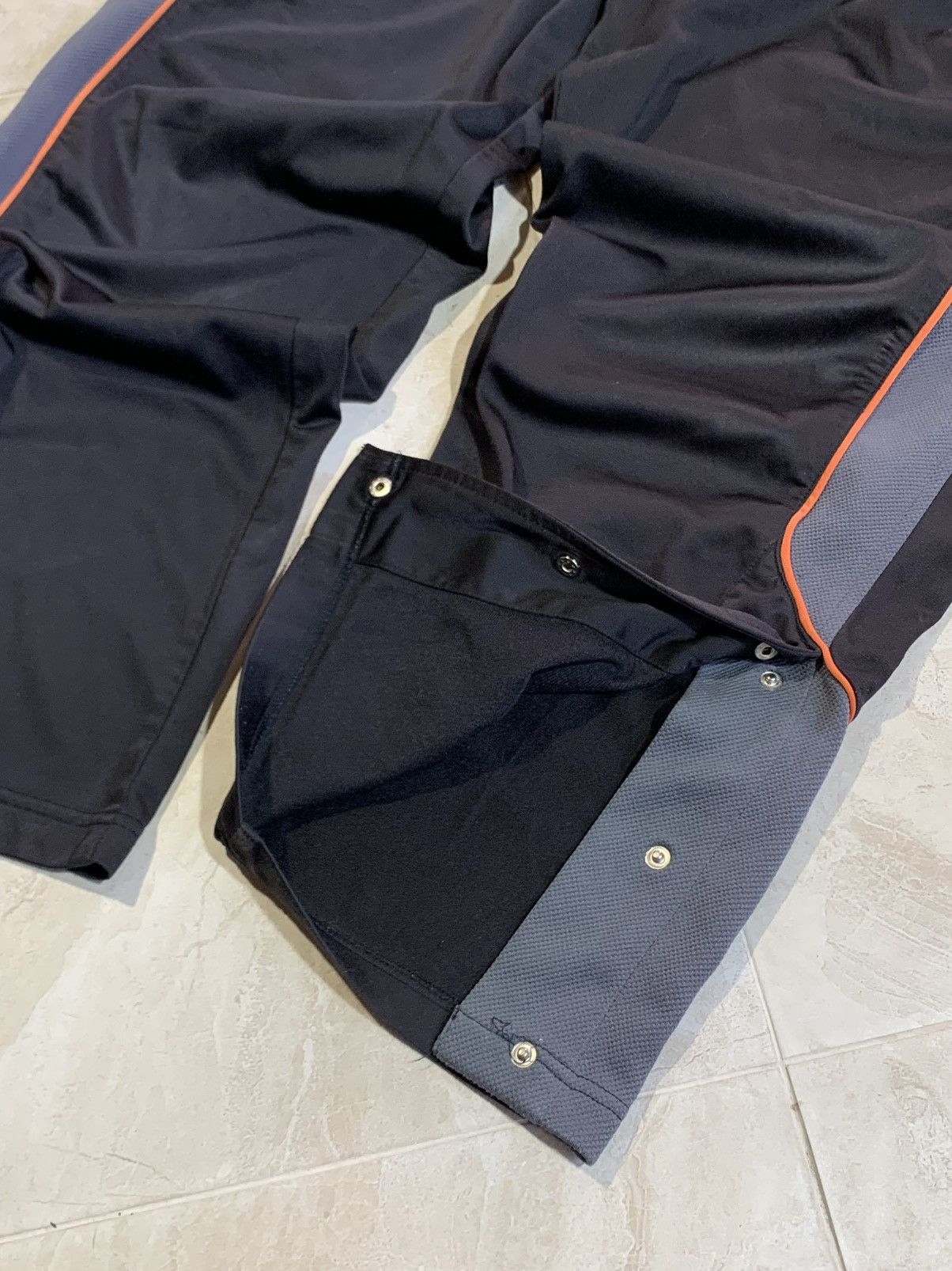 Nike 🔥 00s NIKE DRI-FIT RETRO TRACK PANTS TECH RUNNER STYLE Size US 34 / EU 50 - 4 Thumbnail