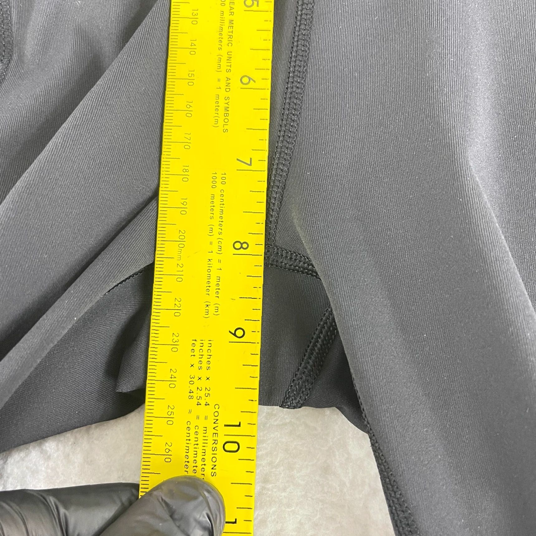 Lululemon Lululemon Speed Tight Leggings Womens Size 2 Black Pull On Athletic Yoga Size 42" / US 20 - 5 Thumbnail