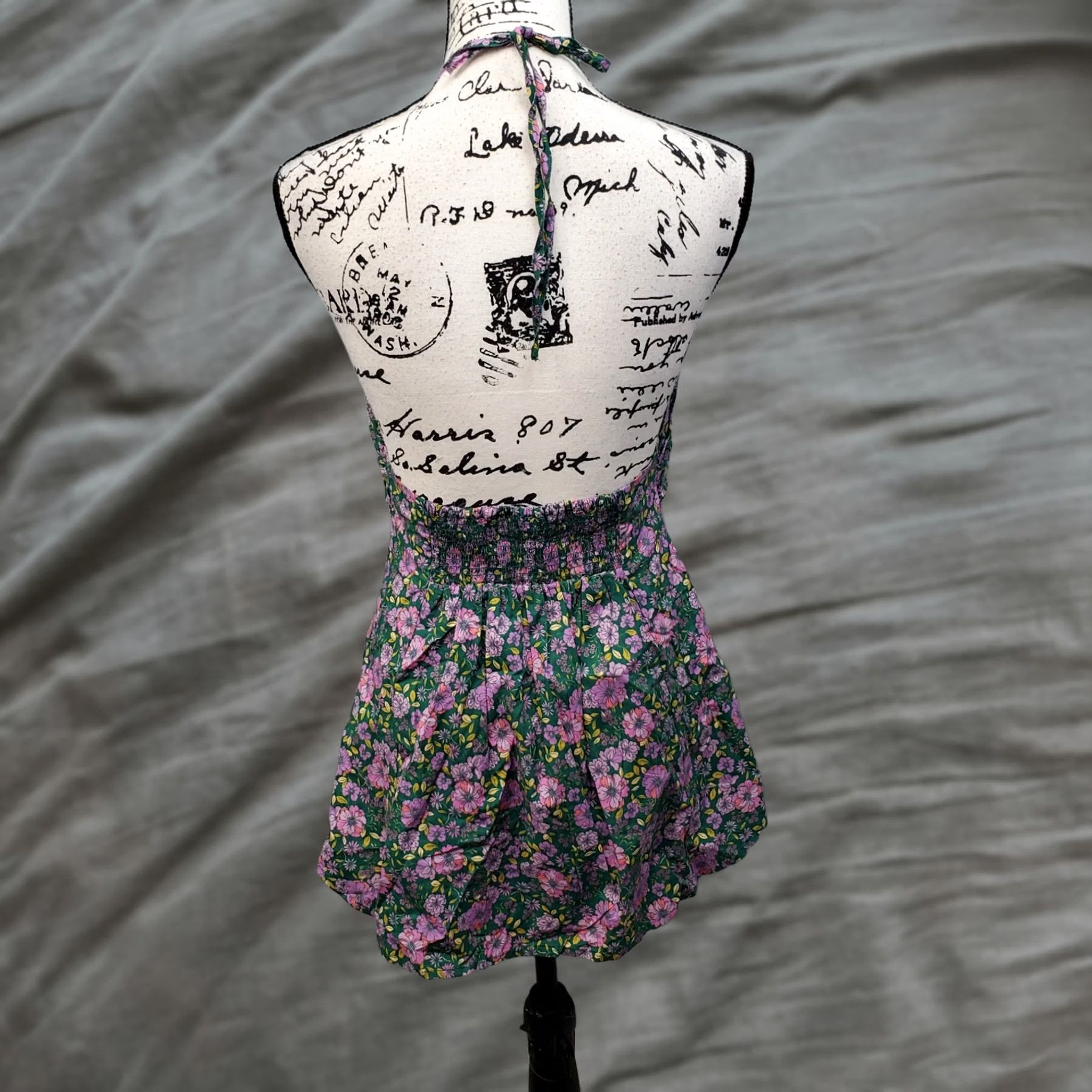 Free People Free People Layla Halter Tunic Top Womens XS Multicolor Floral Button-Front Sleeveless Halter Tunic Top Womens XS Floral Button Front Fashion Size XS / US 0-2 / IT 36-38 - 1 Thumbnail