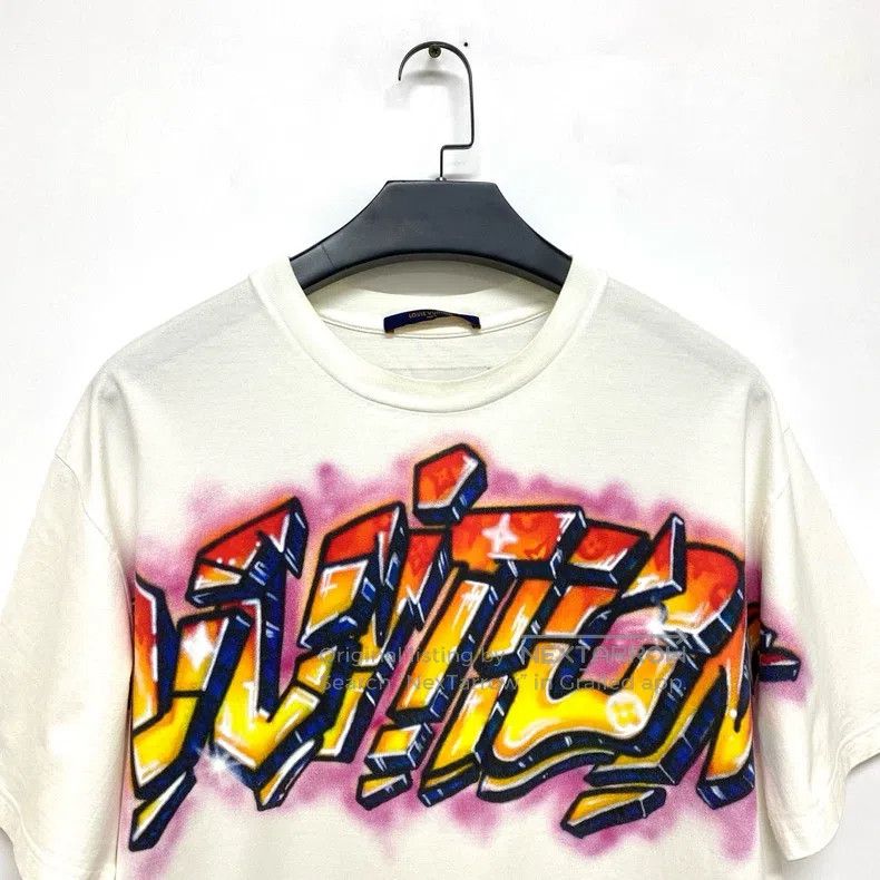 Louis Vuitton Louis Vuitton Graffiti short sleeves Size US XL / EU 56 / 4 - 5 Thumbnail