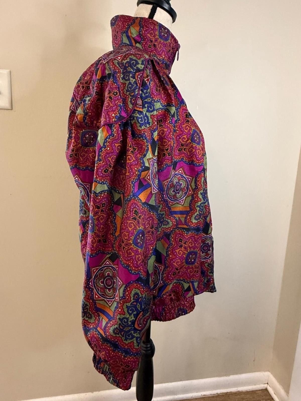 Lavenham Lavon retro 80s ornate multicolored zip up jacket SZ M Size M / US 6-8 / IT 42-44 - 2 Thumbnail