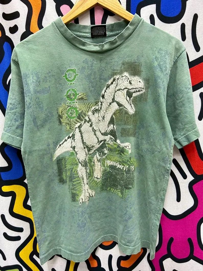 Vintage Vintage 2001 Jurassic Park Movie tshirt size S Size US S / EU 44-46 / 1 - 2 Thumbnail