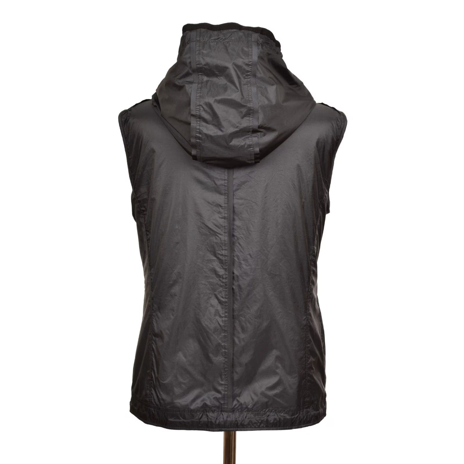 Frauenschuh Frauenschuh Limited Edition Full-Zip Nylon Vest Gilet Womens Size M Black Vest Womens M Nylon Limited Edition Full-Zip Gilet Frauenschuh Size M / US 6-8 / IT 42-44 - 3 Thumbnail