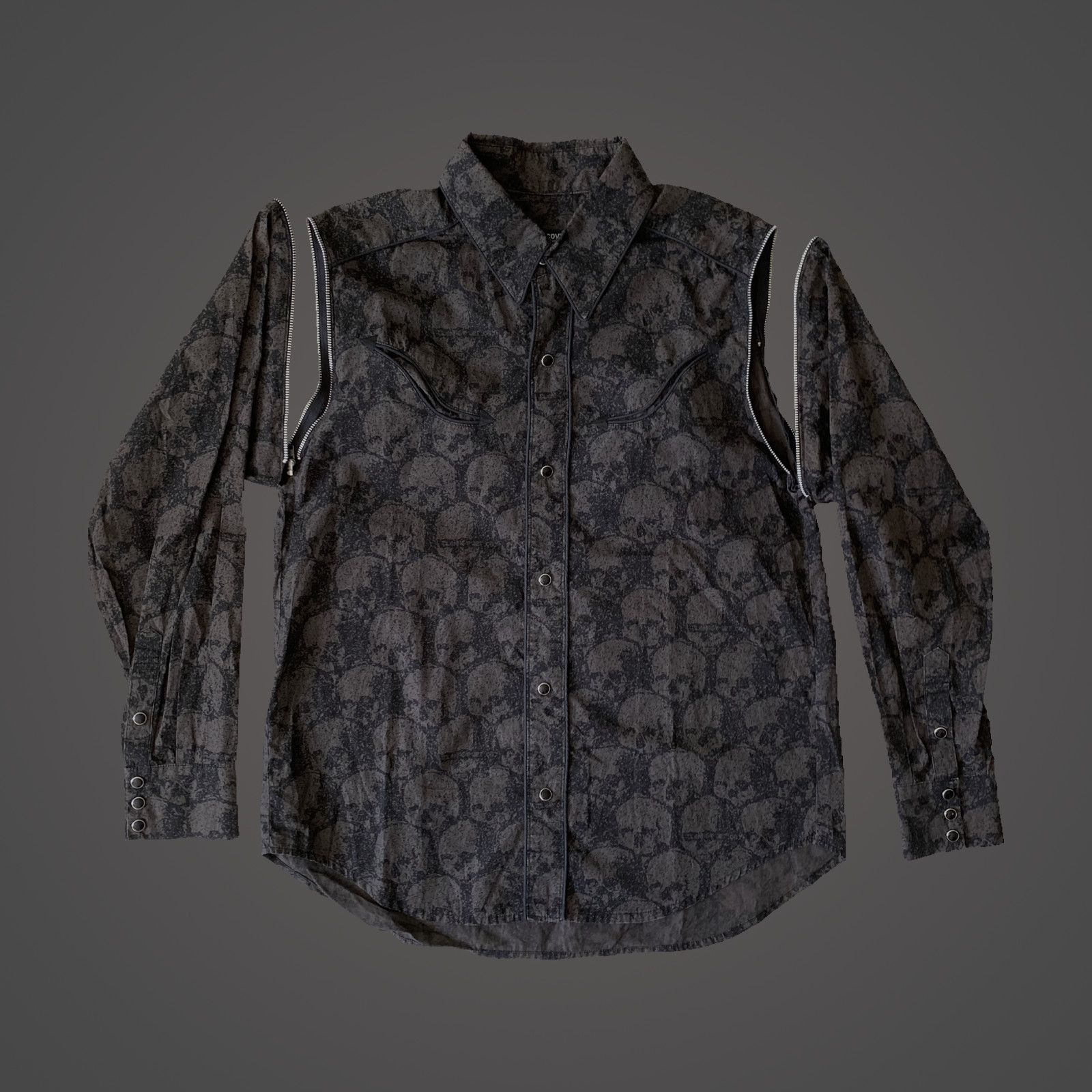 image of Archival Clothing x Jun Takahashi undercover Ss96 Skulls Transformer Button Up Shirt in Grey (Size 