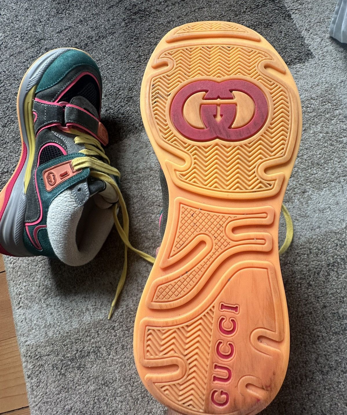 Gucci Gucci Authentic Gucci Ultrapace Sneakers Size US 8 / IT 38 - 4 Thumbnail