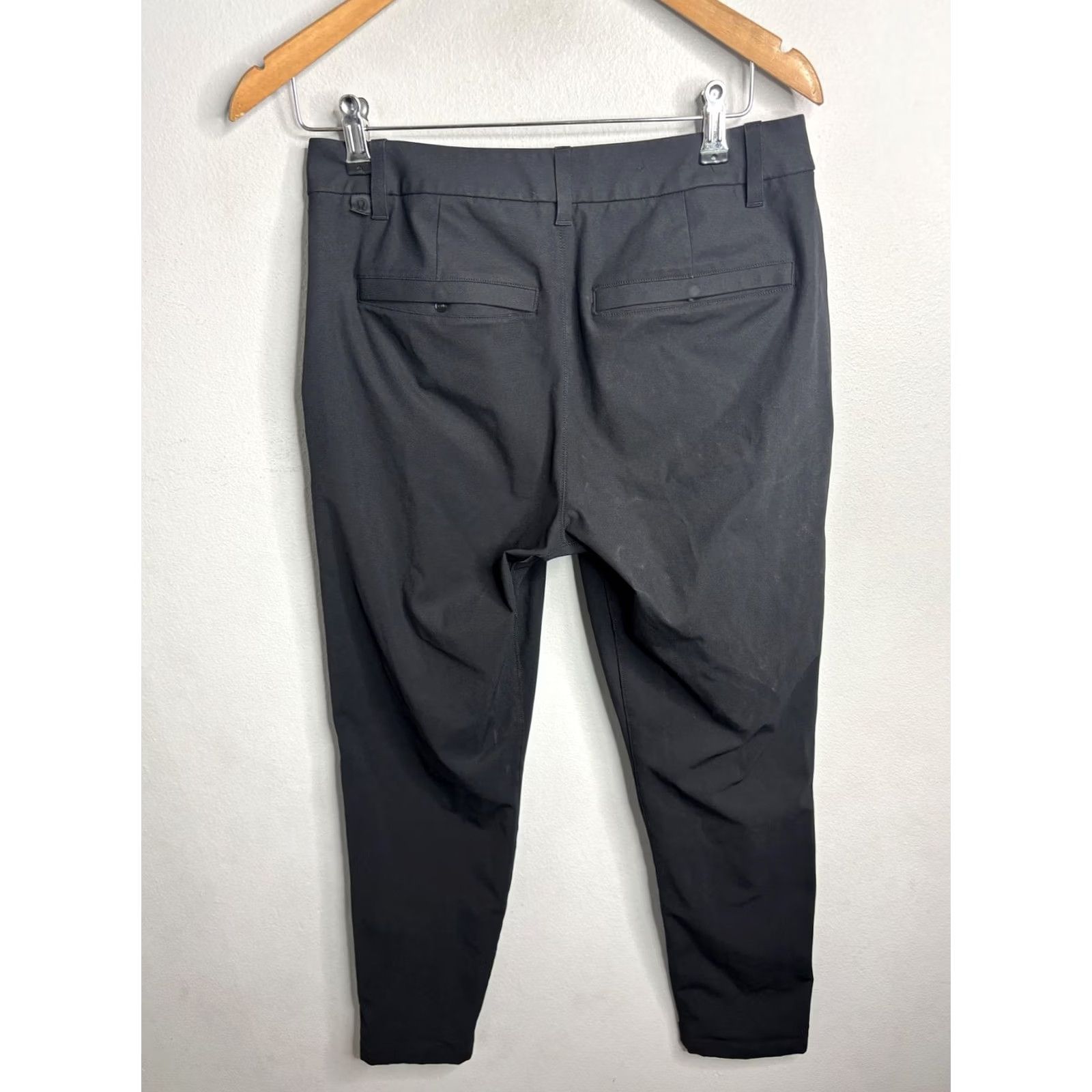 Lululemon Lululemon Pants Mens 29 Black Tapered Stretch Ankle Trouser Office Casual Work Size US 29 - 4 Thumbnail