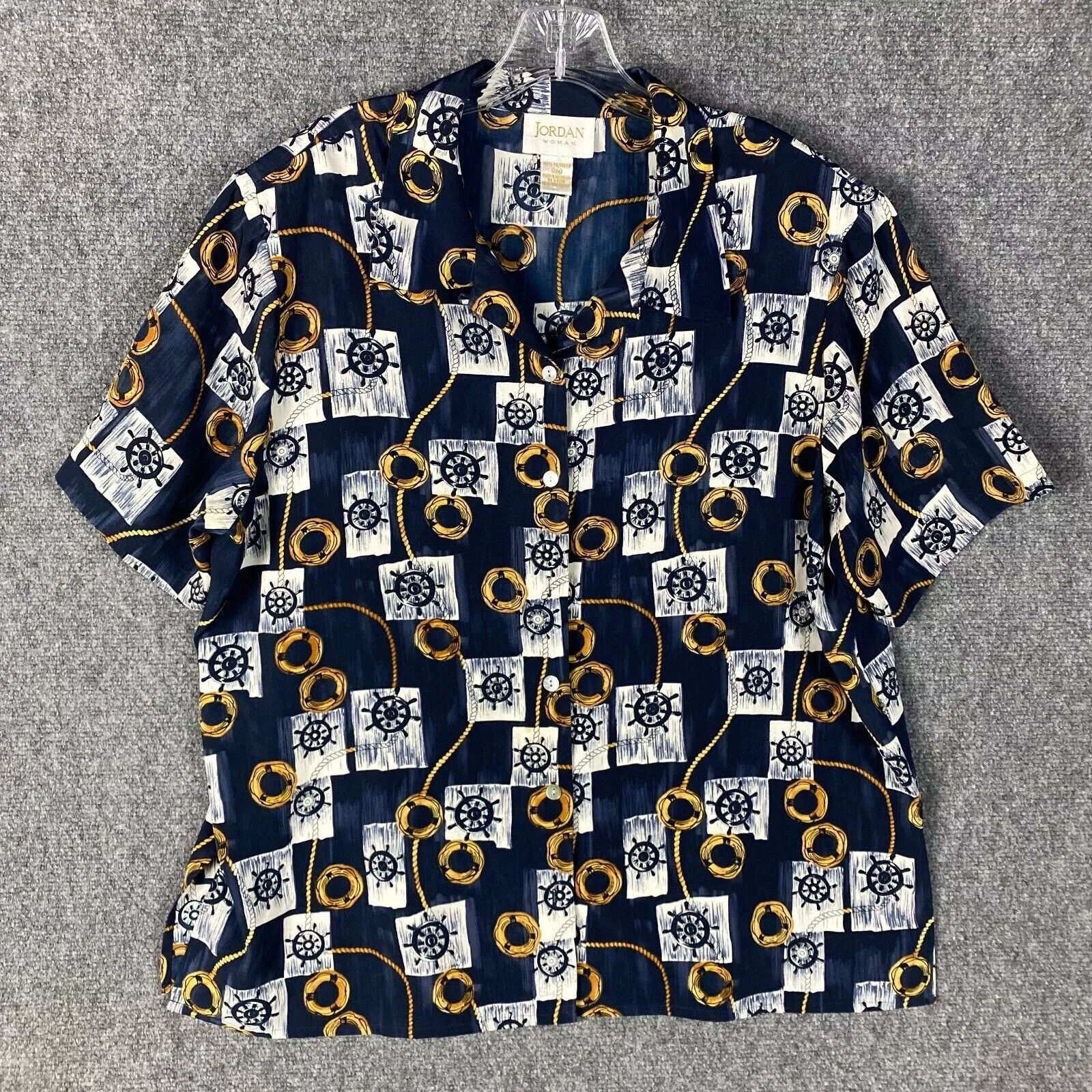 Jordan Brand Jordan Button Up Shirt Women's Size 20W Short Sleeve Size 3XL / US 20-22 - 1 Thumbnail