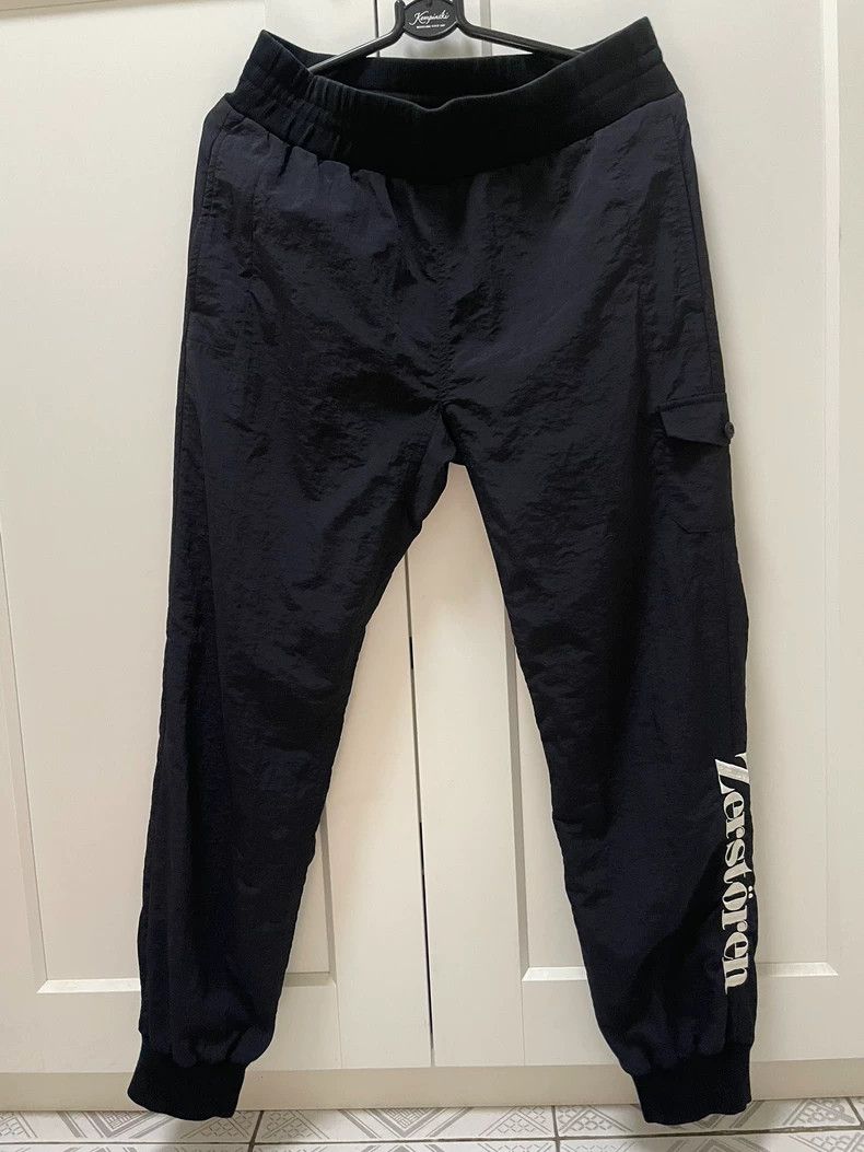 Undercover Undercover size 2 Corset Black Sweatpants Size US 28 / EU 44 - 2 Thumbnail