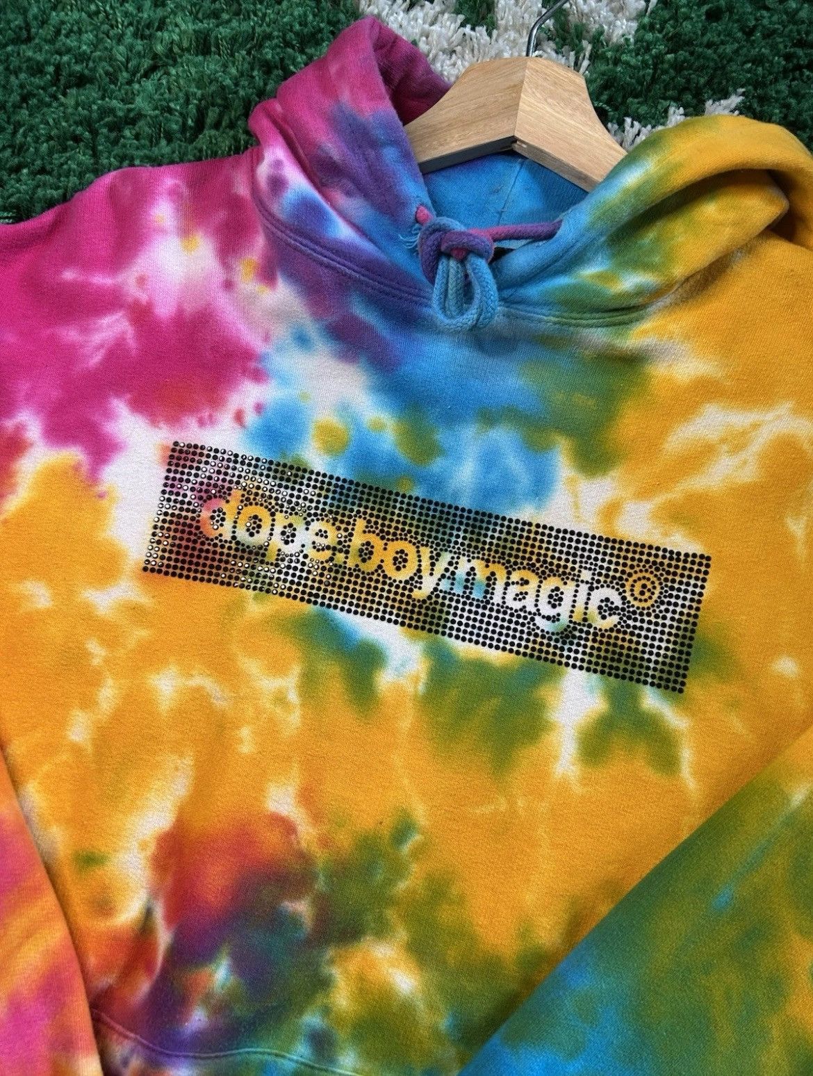 Joe Freshgoods Joe Freshgoods Dope.Boy.Magic Swavorski Sweater Size Medium Size US M / EU 48-50 / 2 - 2 Thumbnail